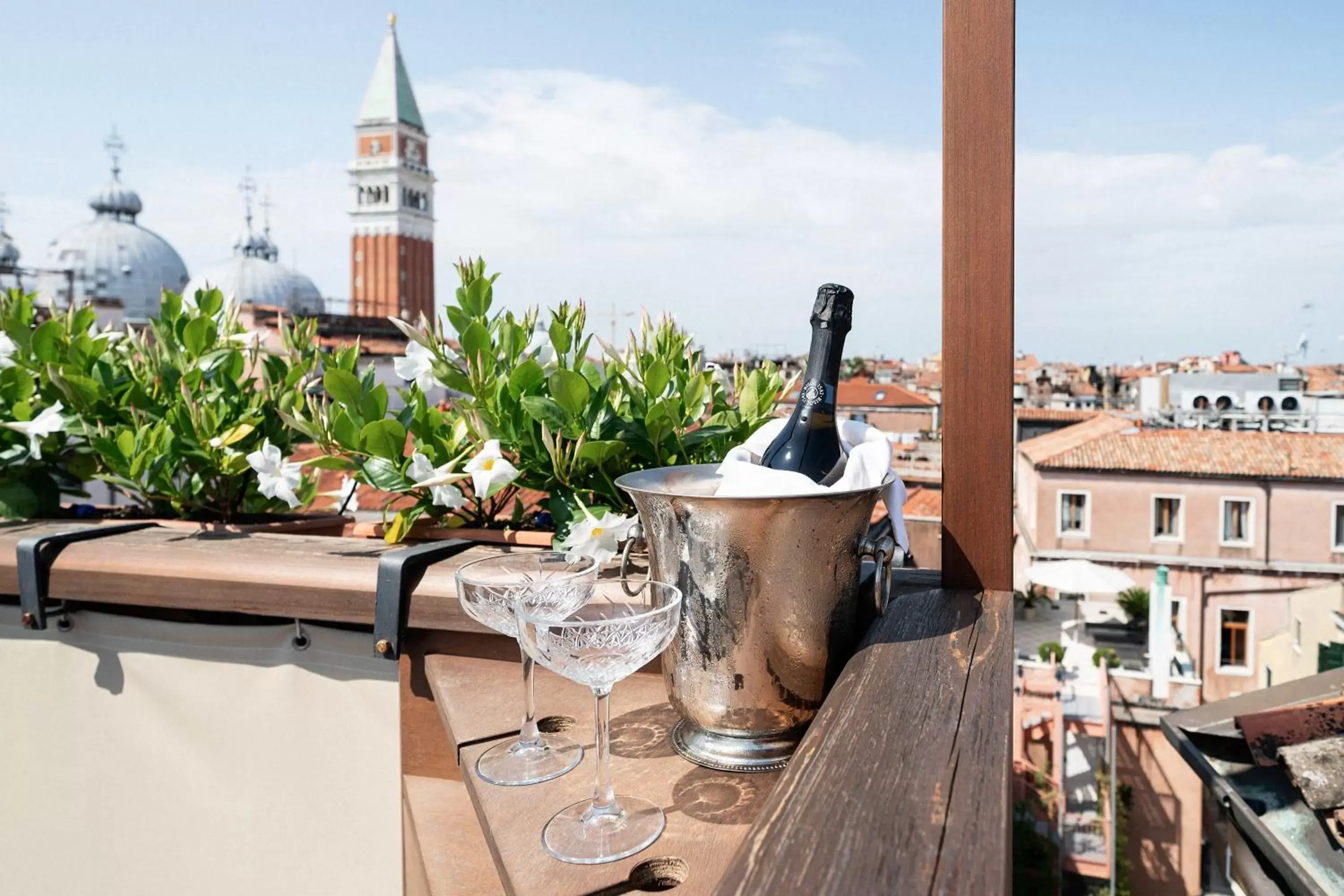 View (from property/room) in Hotel Colombina View (from property/room) in Hotel Colombina