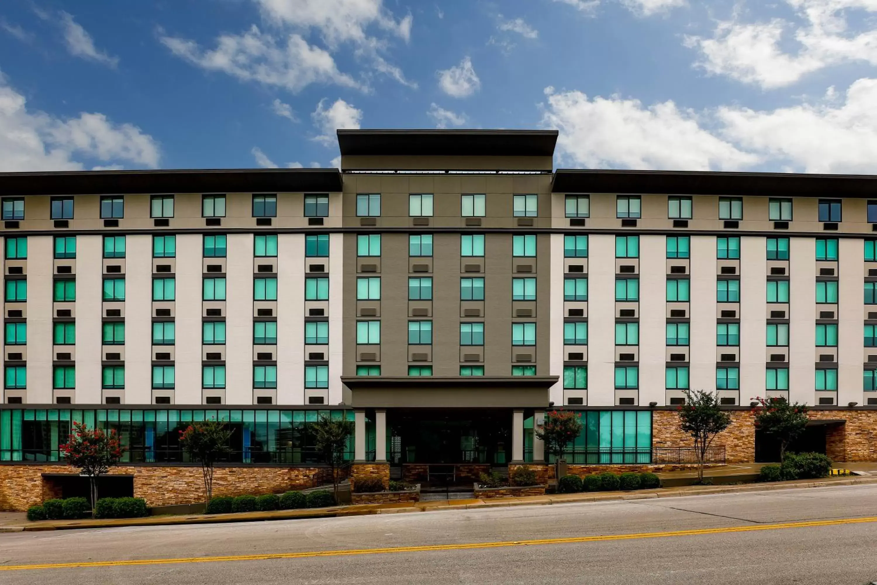 Property Building in Holiday Inn Express Hotel & Suites Fort Worth Downtown, an IHG Hotel
