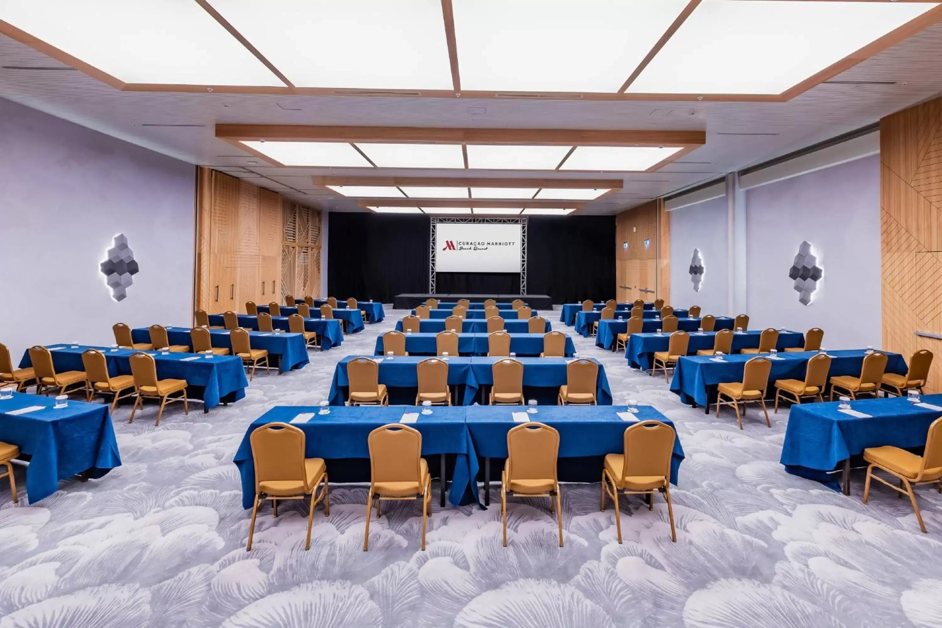 Meeting/conference room in Curaçao Marriott Beach Resort