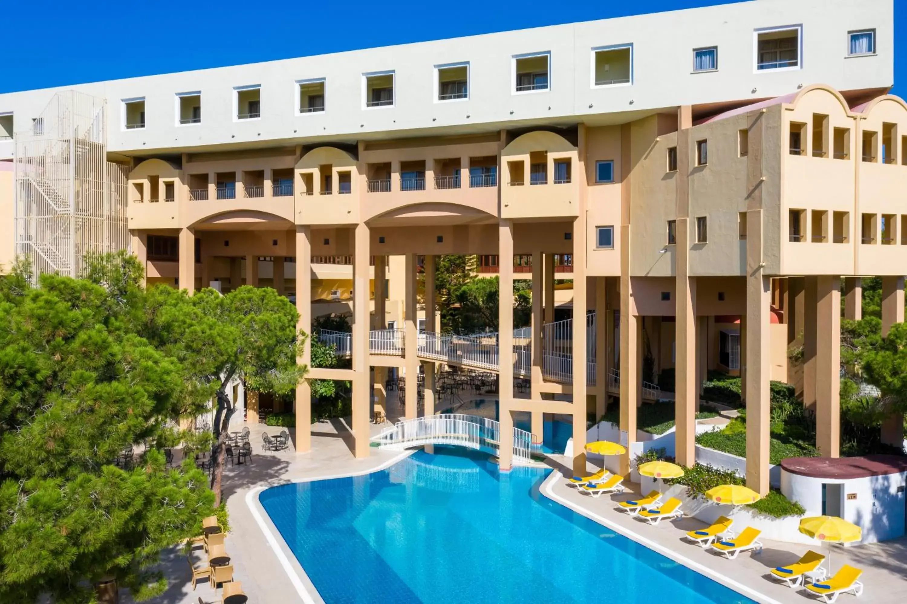 Swimming Pool in Labranda Excelsior Hotel