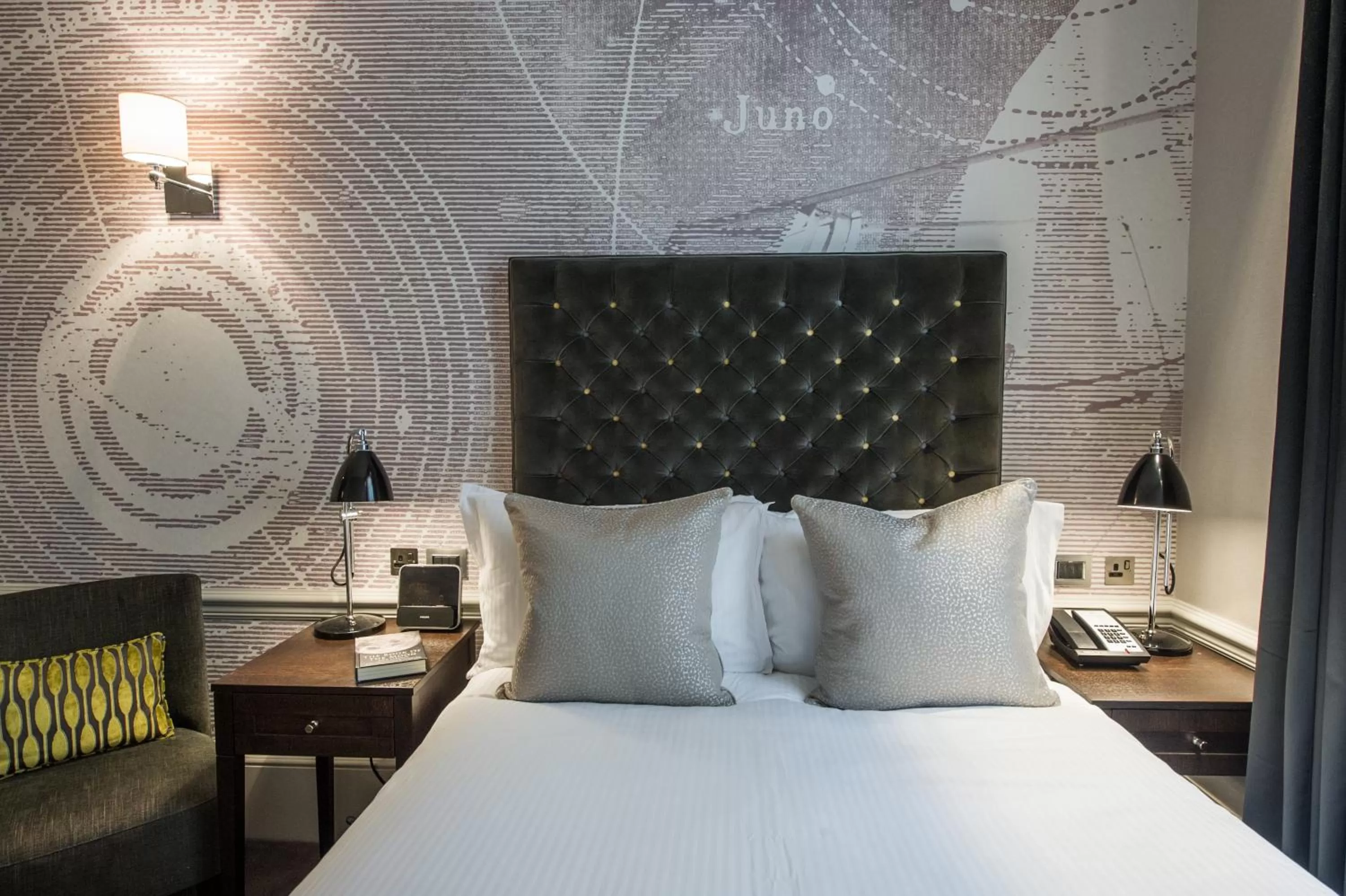 Small Double Room in The Ampersand Hotel - Small Luxury Hotels of the World