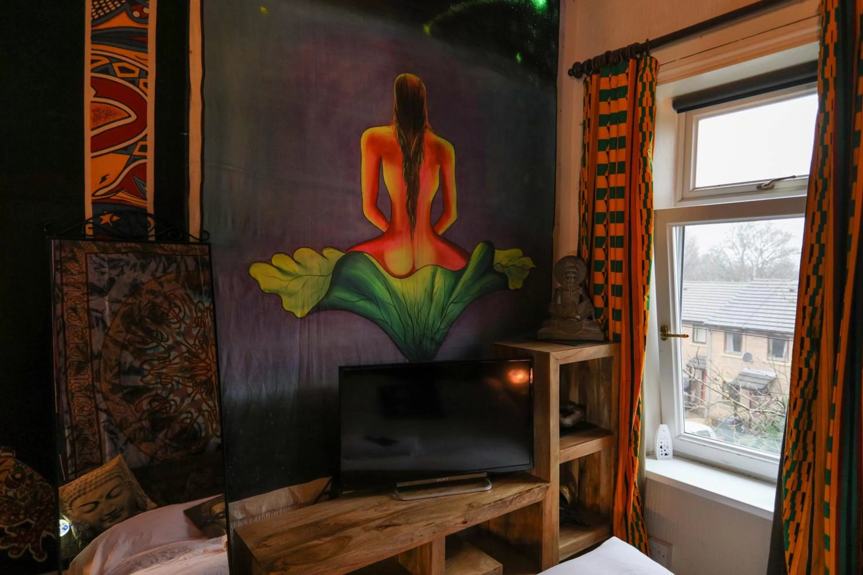 TV and multimedia in Bradford Digs