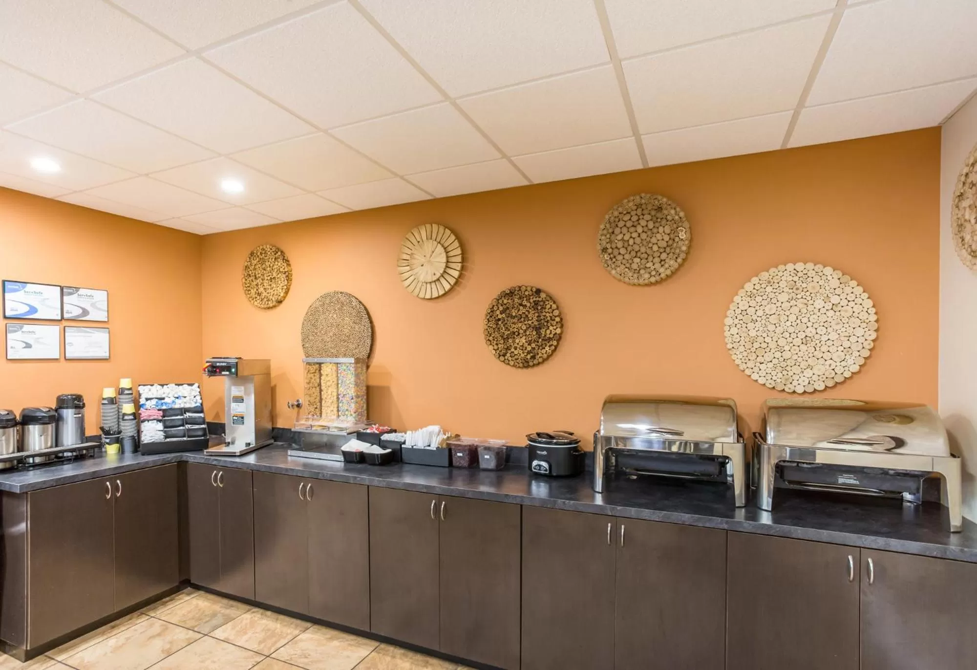 Restaurant/Places to Eat in Red Lion Inn & Suites Branson