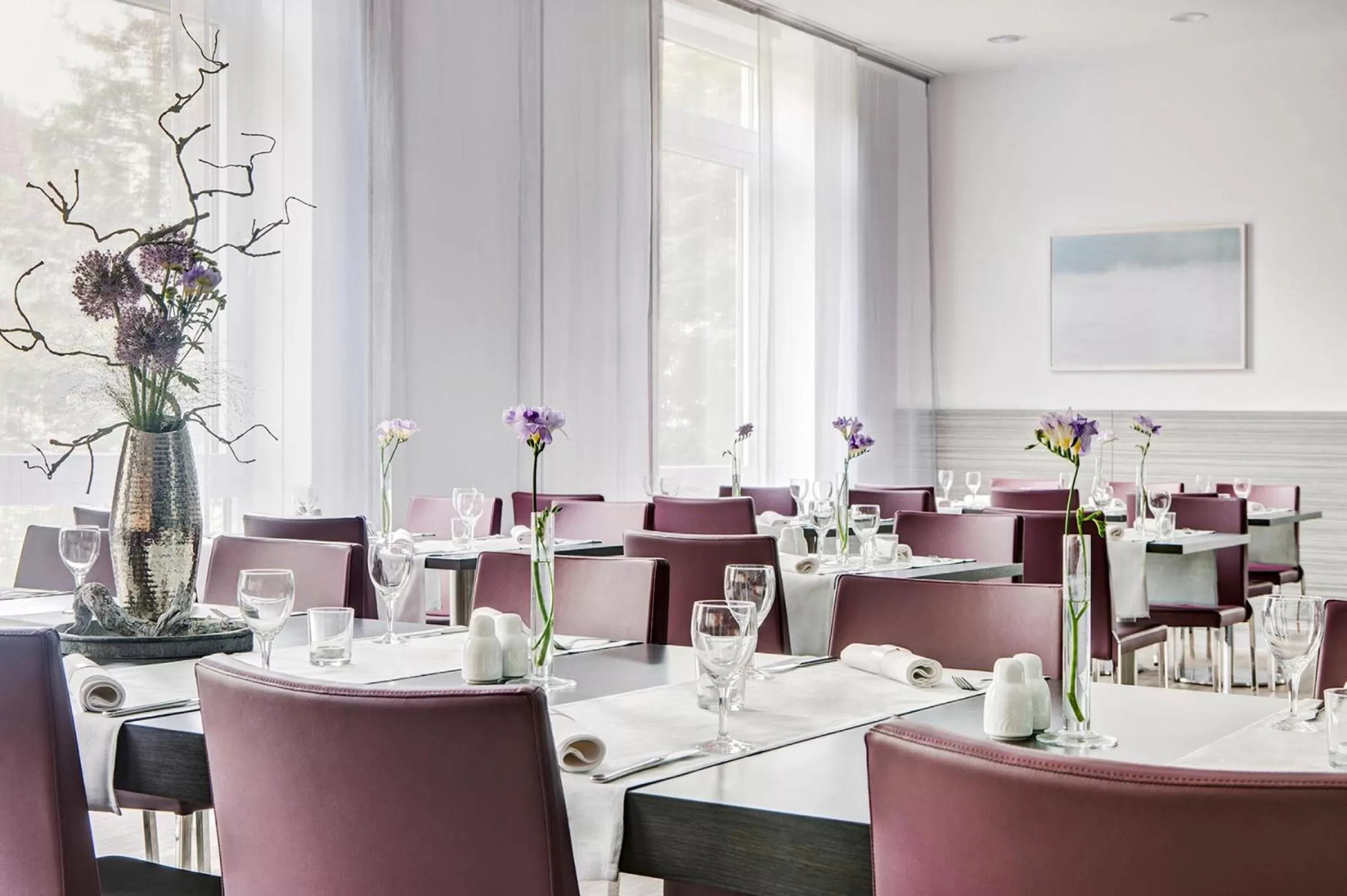 Restaurant/places to eat in IntercityHotel Rostock