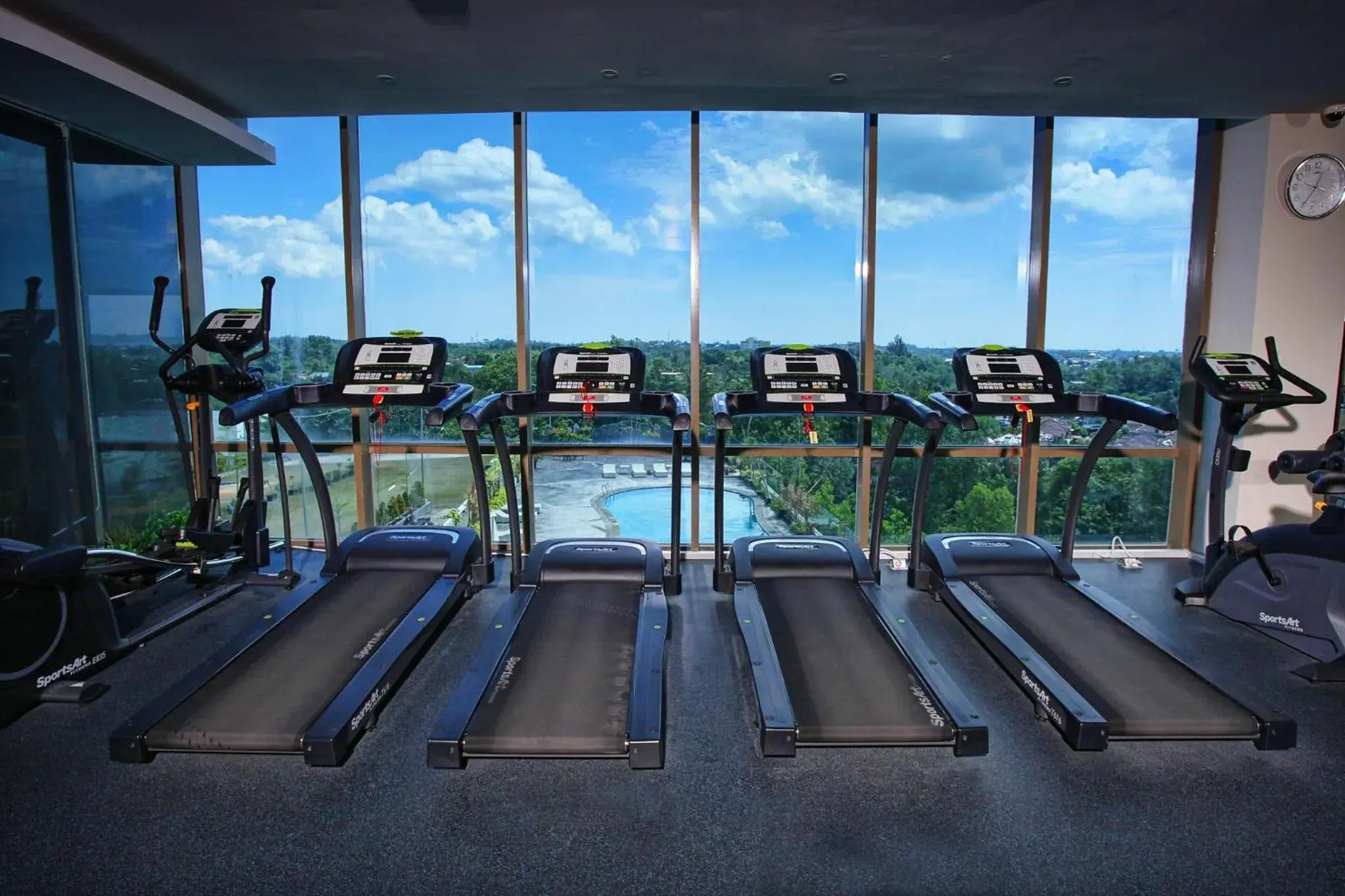 Fitness centre/facilities in Platinum Hotel & Convention Hall Balikpapan Fitness centre/facilities in Platinum Hotel & Convention Hall Balikpapan