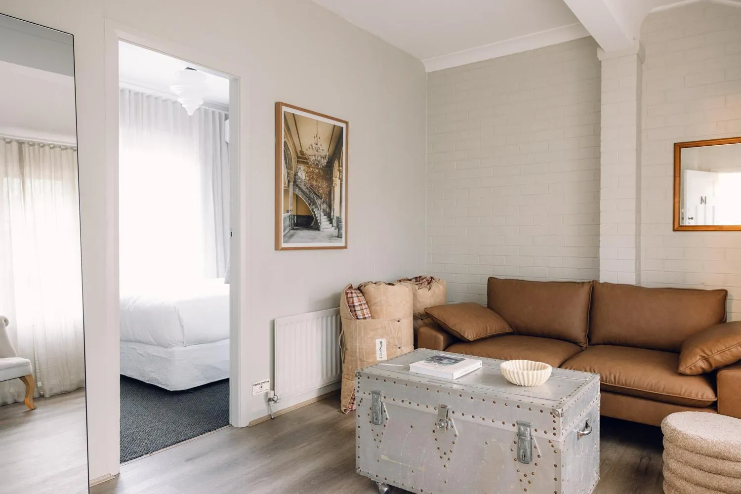 Living room, Bed in Links House