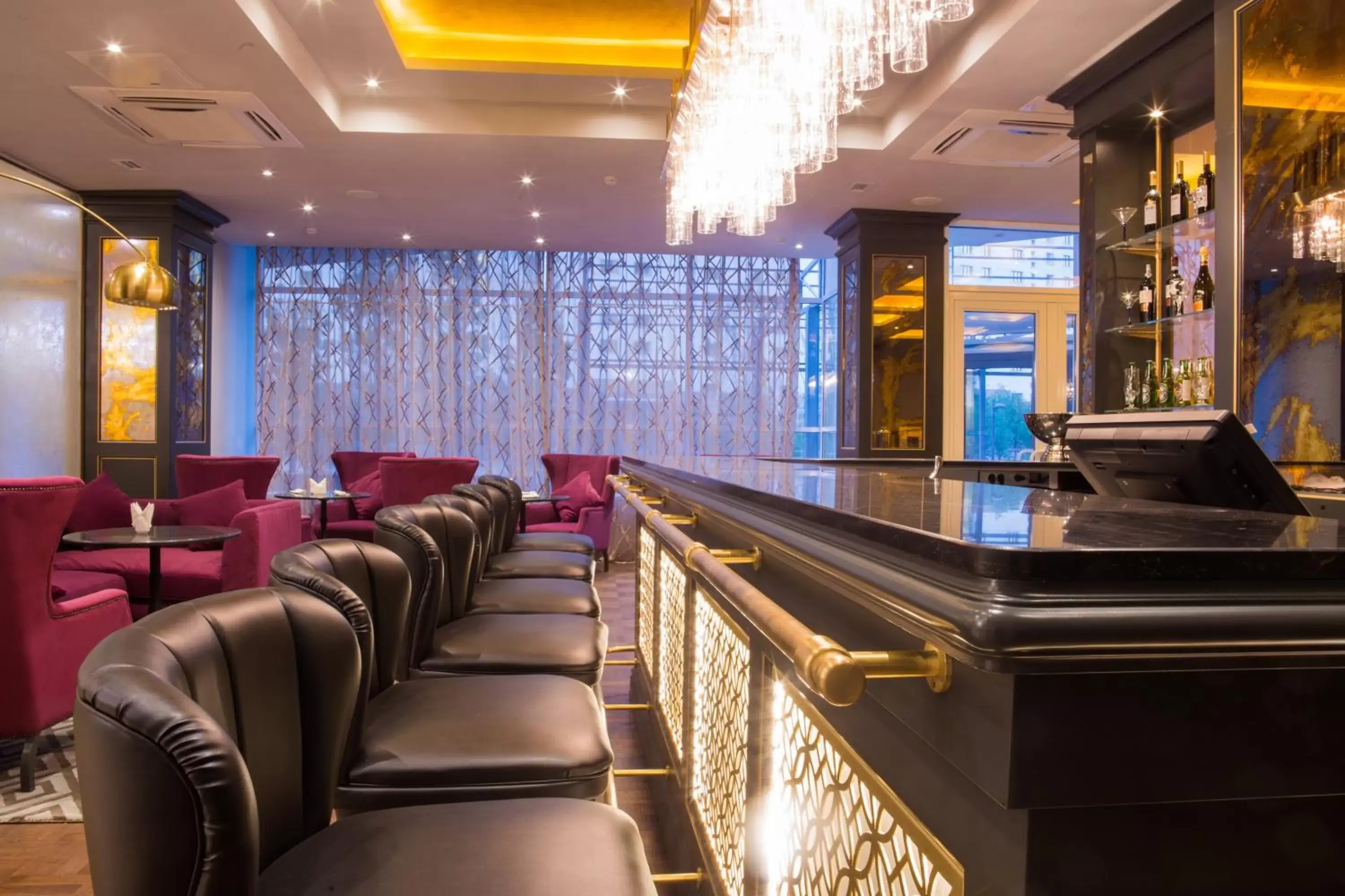 Restaurant/places to eat, Lounge/Bar in Best Western Plus Astana Hotel