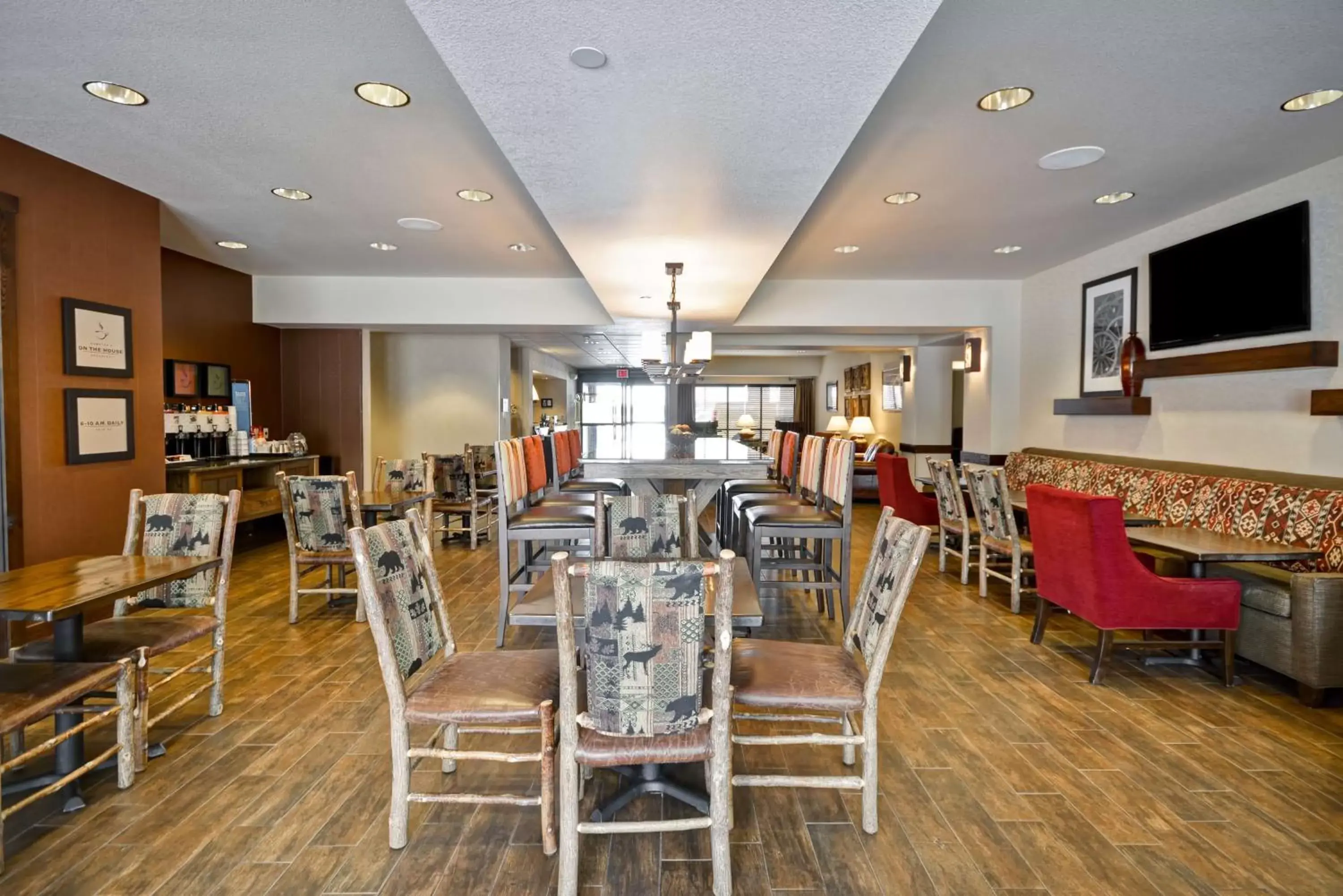 Lobby or reception, Restaurant/Places to Eat in Hampton Inn Bozeman