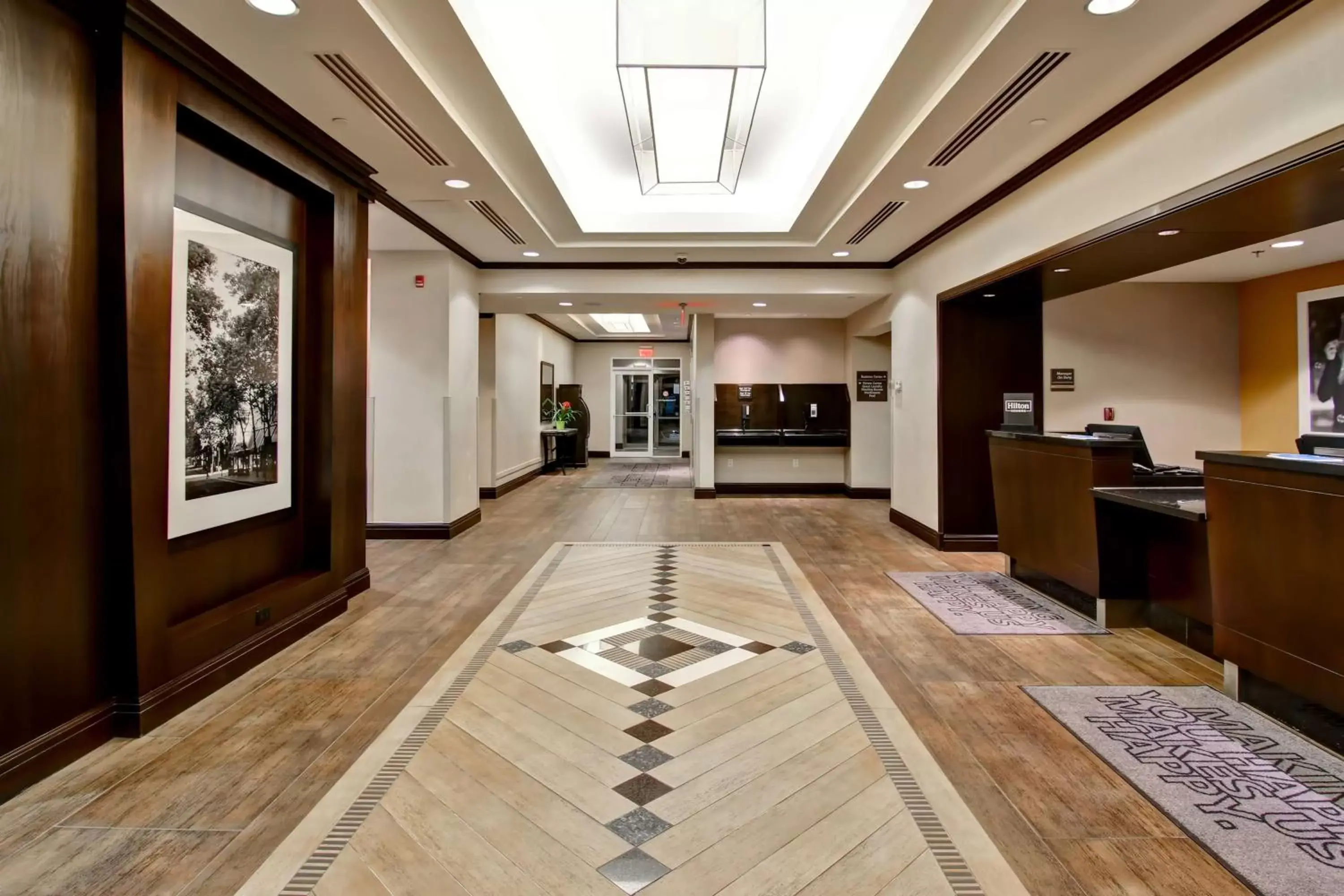 Lobby or reception, Lobby/Reception in Hampton Inn by Hilton Toronto Airport Corporate Centre