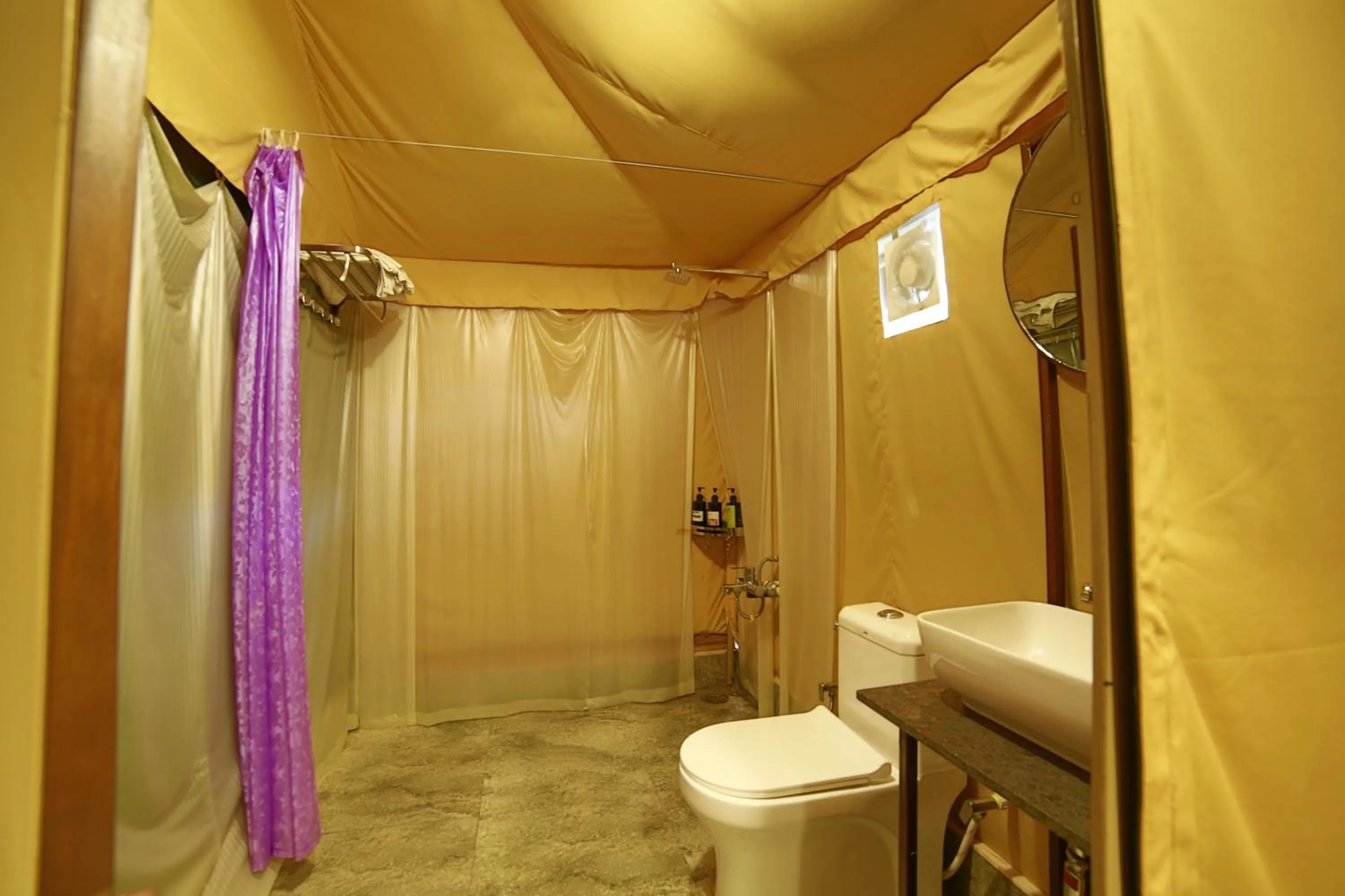 Bathroom in The Colonial Manek Manor By SAH