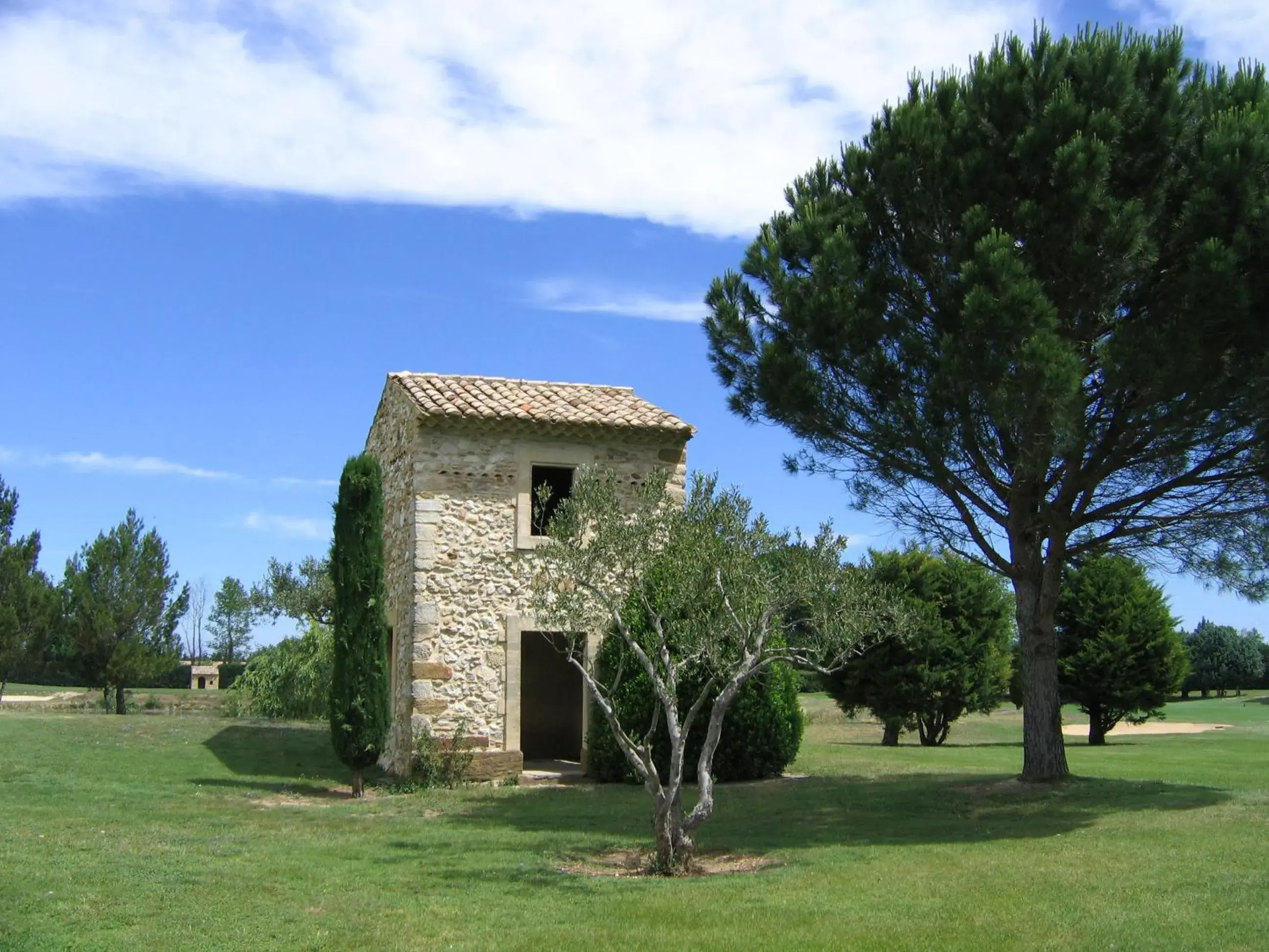 Off site, Property Building in Residhotel Golf Grand Avignon