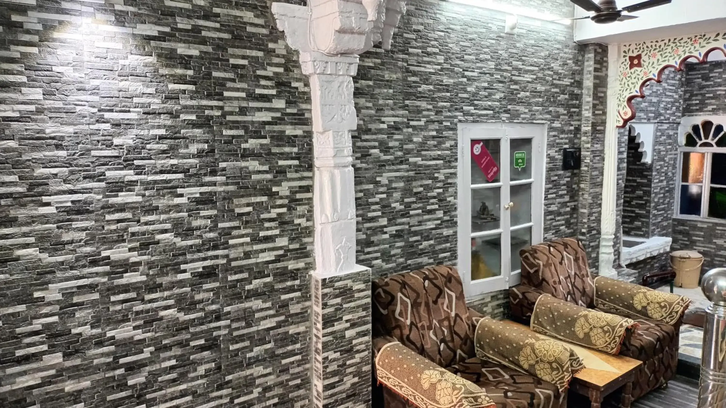 Property building in Jag Niwas Guest House & pure veg restaurant Property building in Jag Niwas Guest House & pure veg restaurant