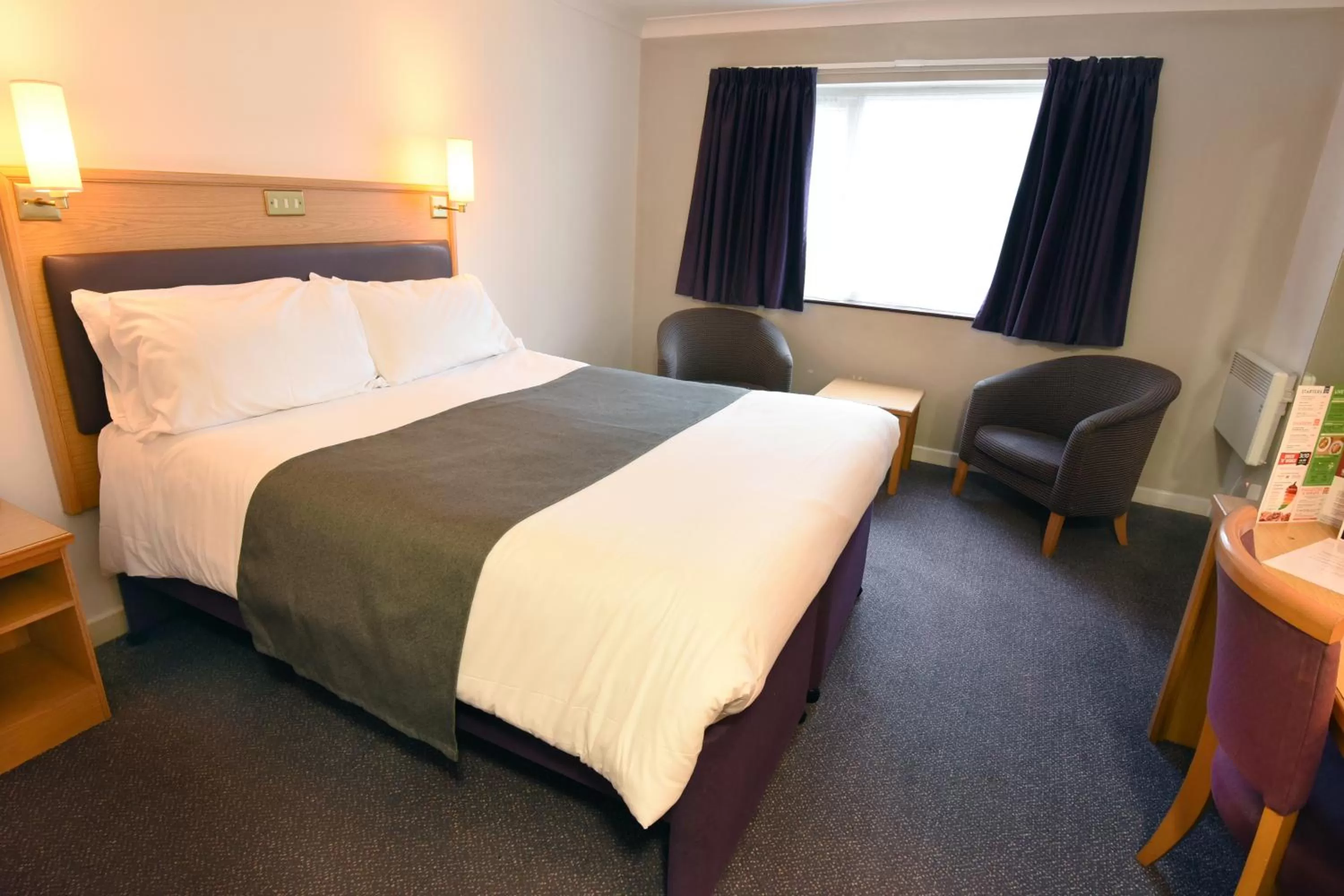 Bed in Royal Oak by Greene King inns