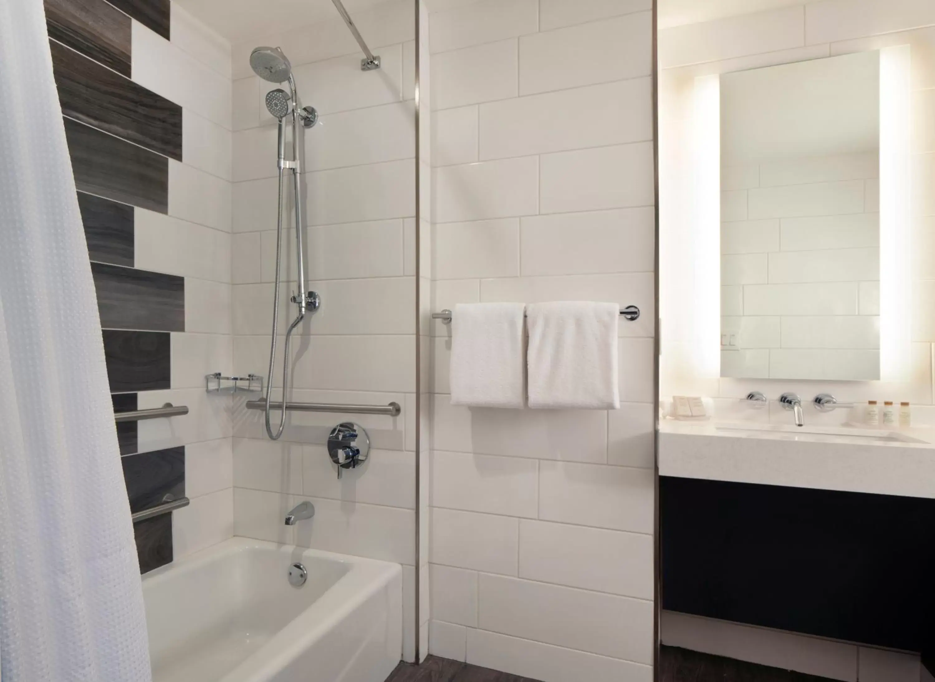 Photo of the whole room, Bathroom in Hotel Indigo Atlanta Midtown, an IHG Hotel