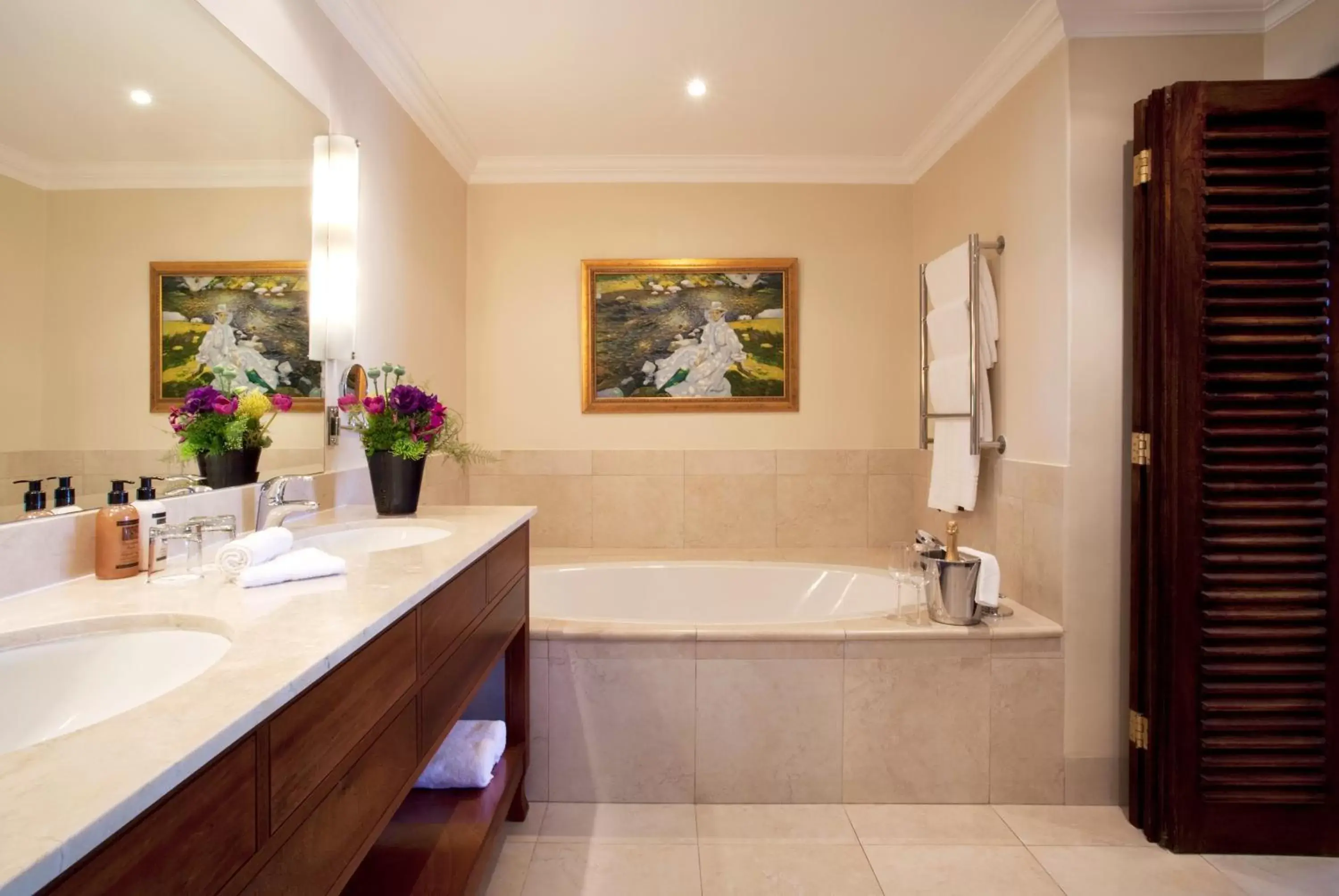 Bathroom in Asara Wine Estate & Hotel