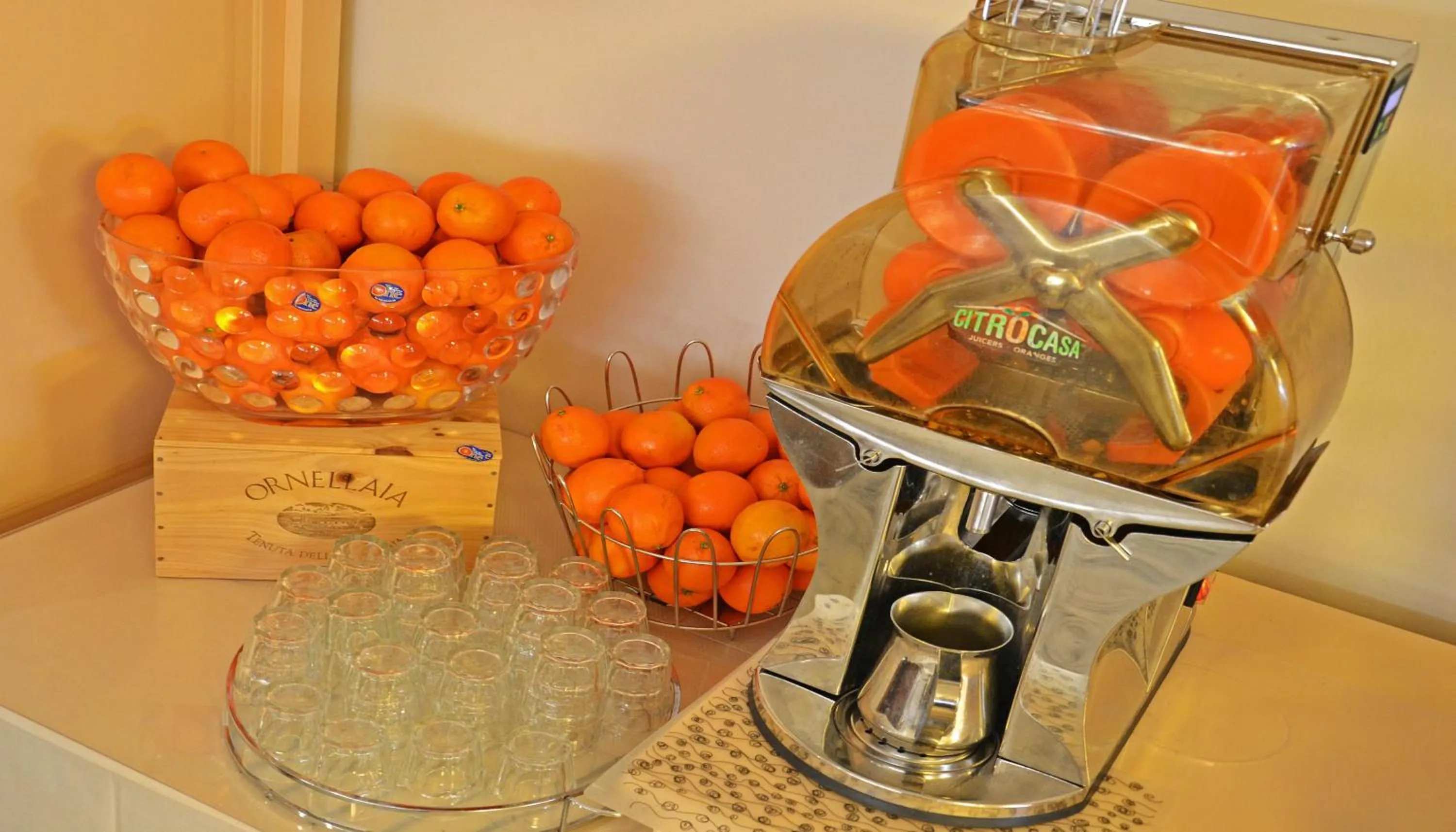 Breakfast in Hotel Tiffany