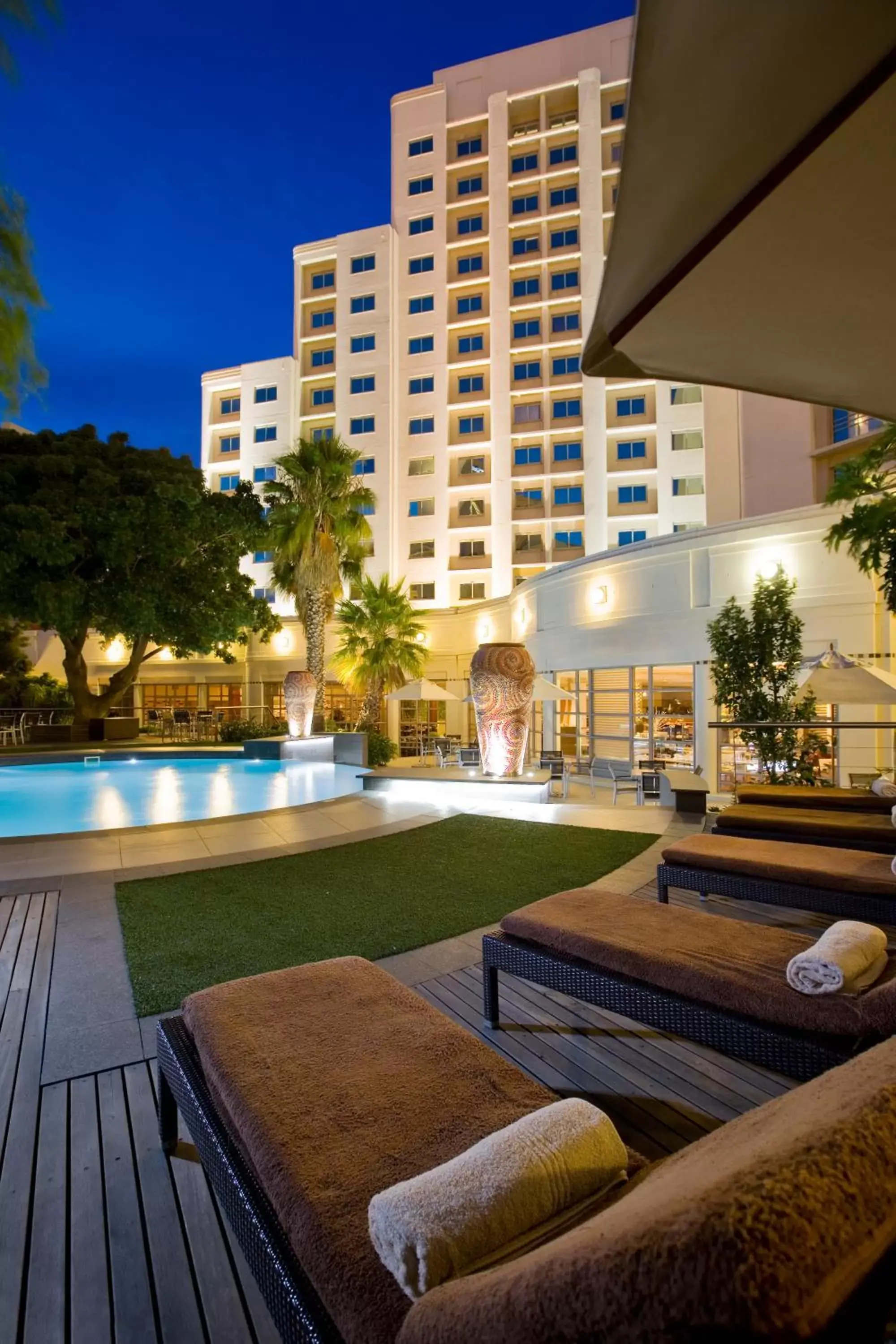 Patio, Swimming Pool in Southern Sun Waterfront Cape Town