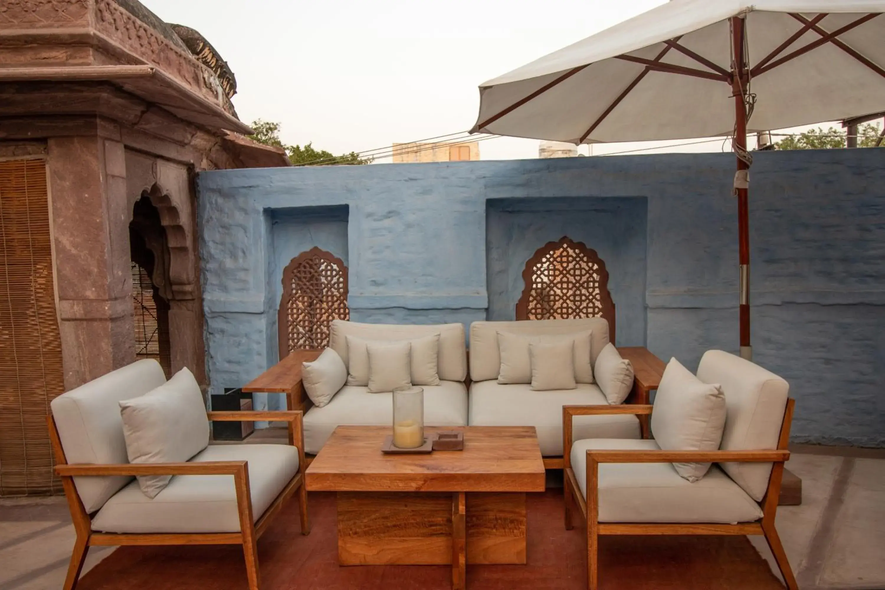 Seating Area in Hotel Raas