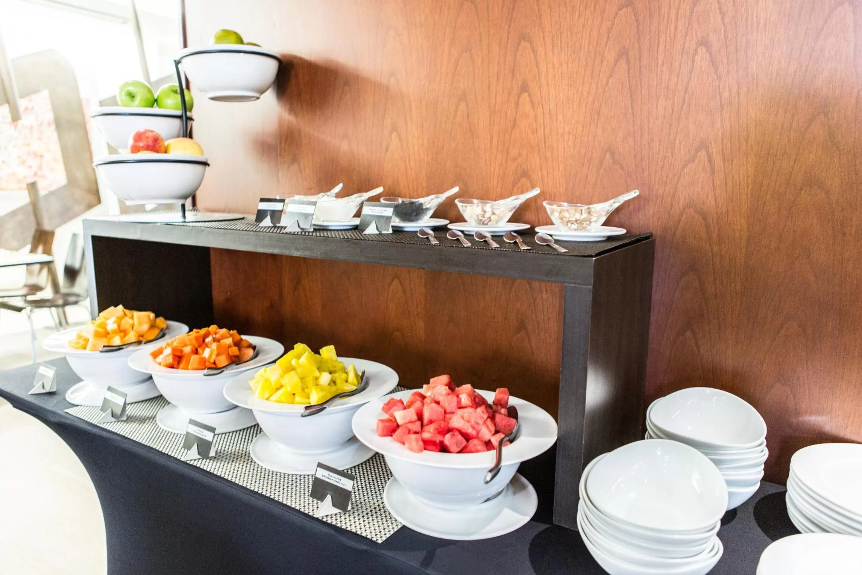 Breakfast in Best Western Plus 93 Park Hotel