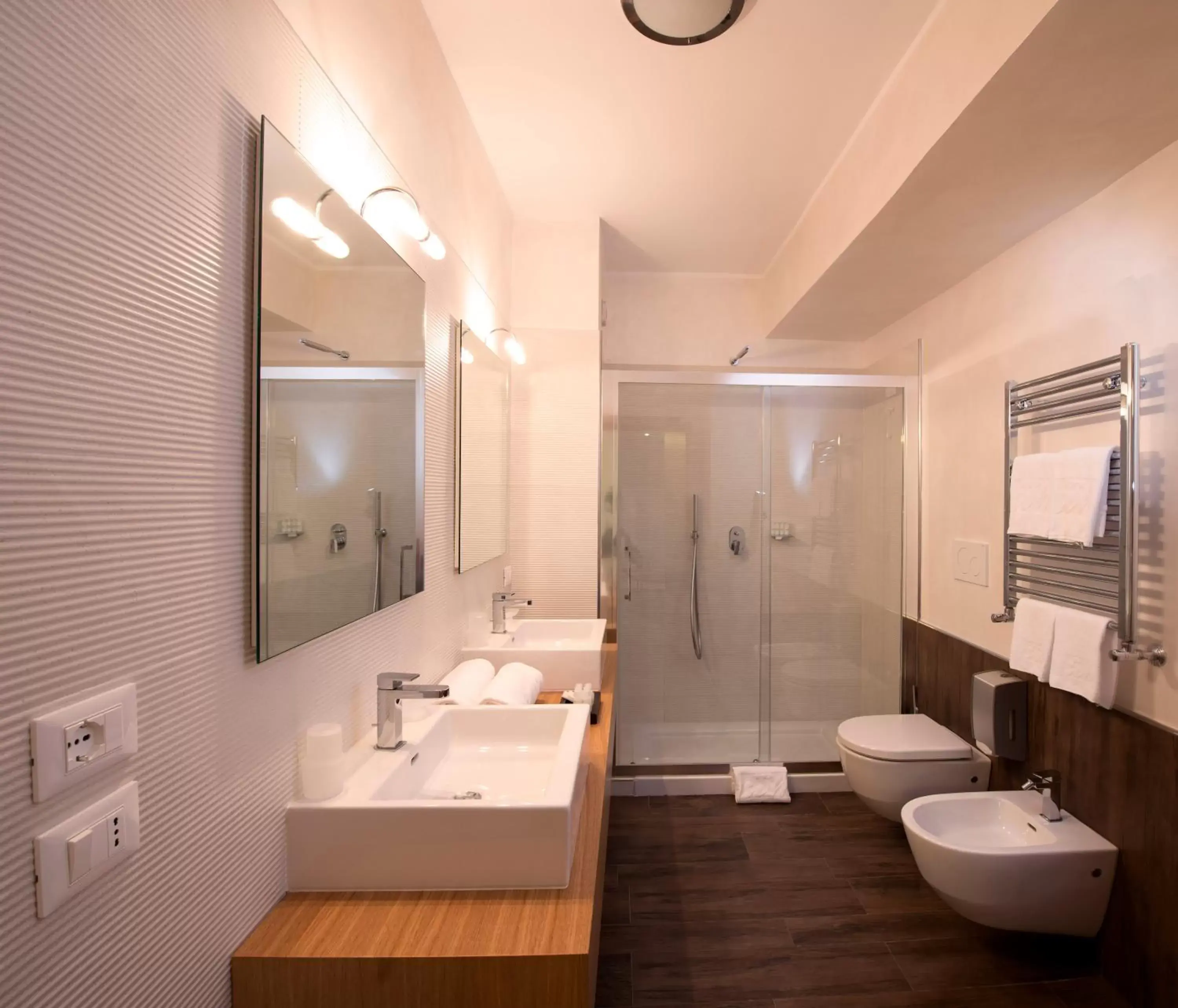 Shower, Bathroom in Sport Village Hotel & Spa