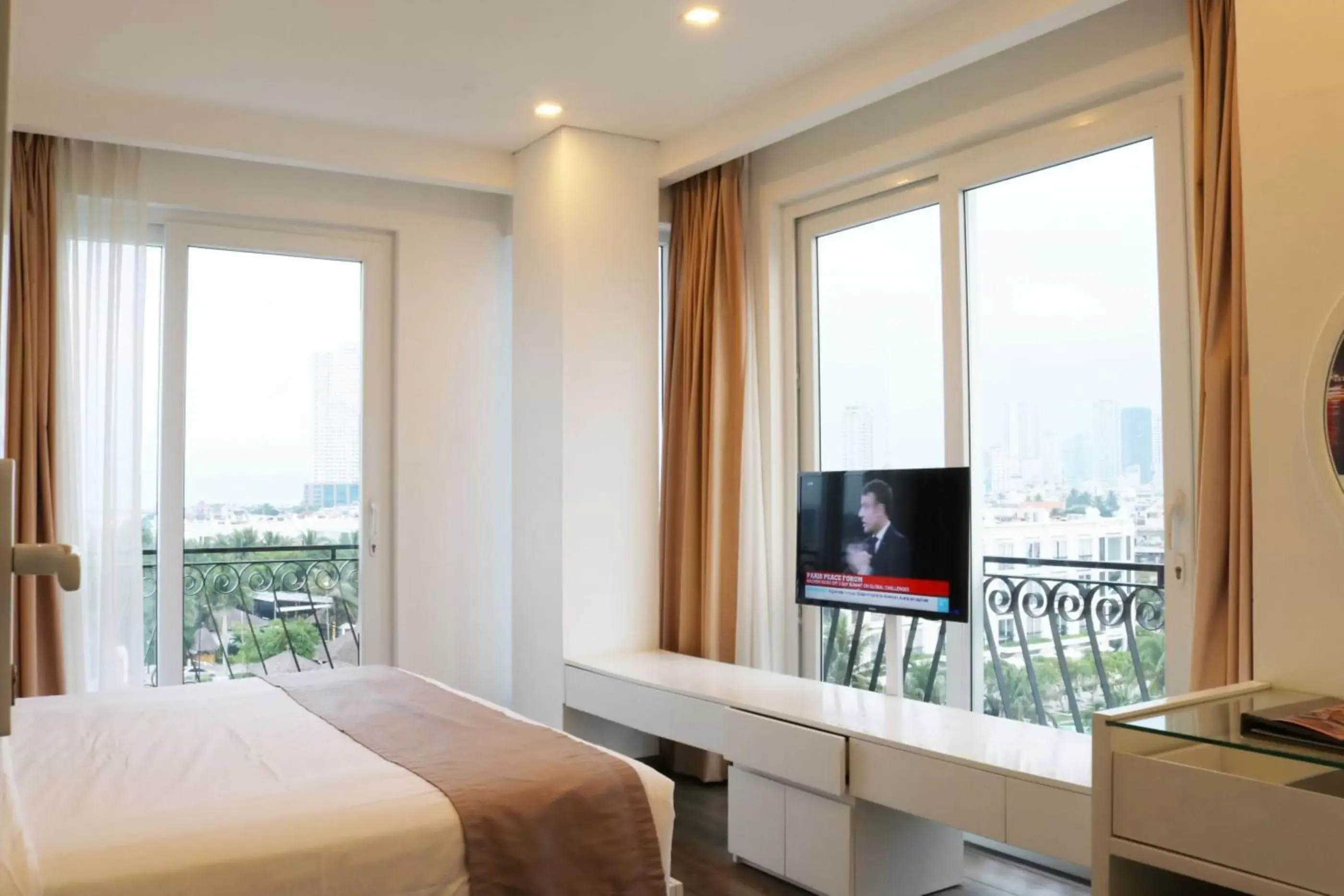 Bedroom, TV/Entertainment Center in Champa Island Nha Trang - Resort Hotel & Spa