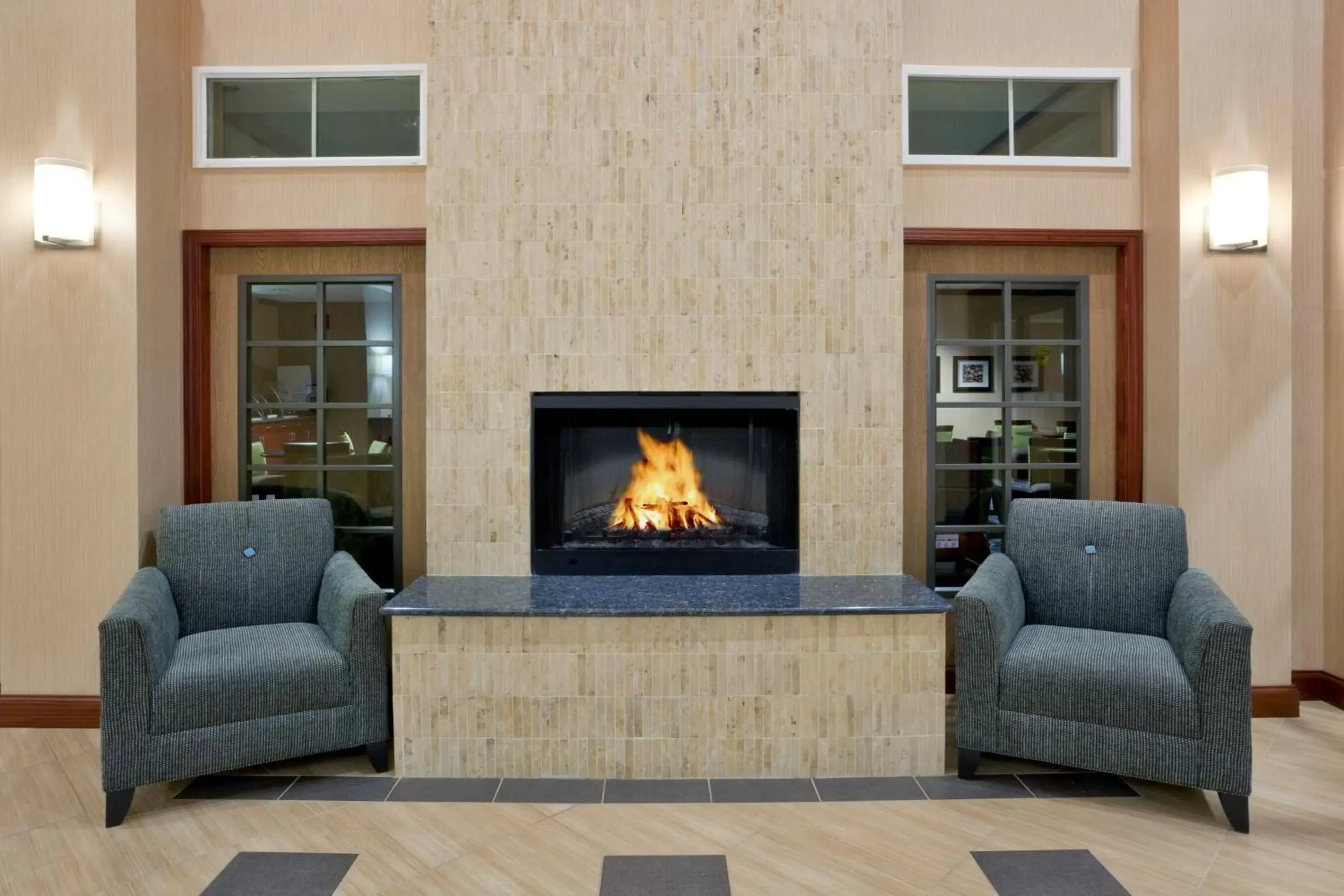 Property building, Seating Area in Holiday Inn Express Hotel & Suites North Sequim, an IHG Hotel