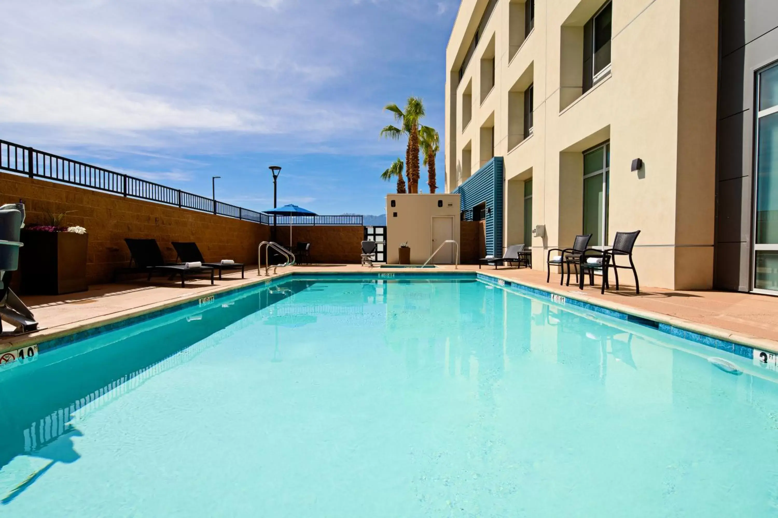 Swimming Pool in Holiday Inn Express & Suites Palm Desert - Millennium, an IHG Hotel