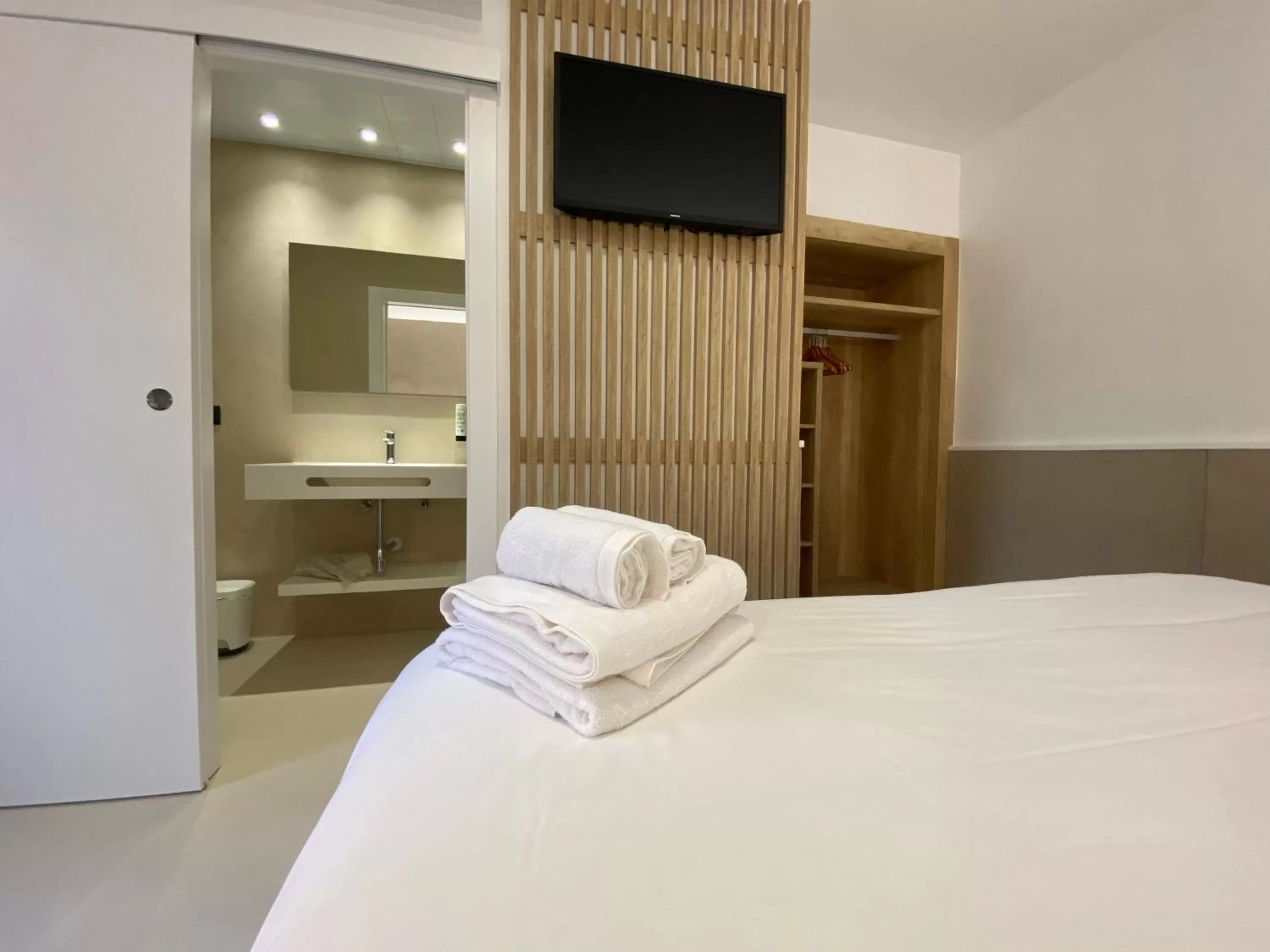 Bedroom, Bed in Aparthotel Solifemar