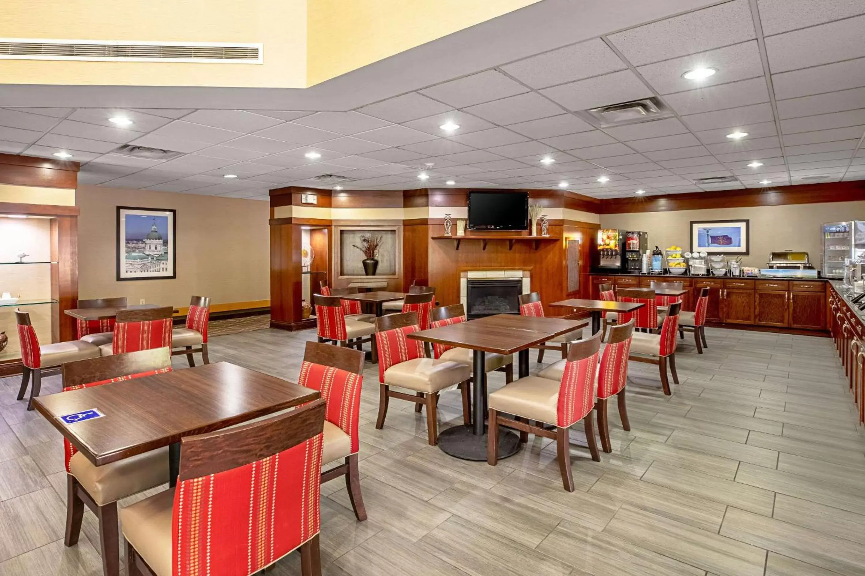 Restaurant/places to eat in Comfort Inn Indianapolis North - Carmel Restaurant/places to eat in Comfort Inn Indianapolis North - Carmel