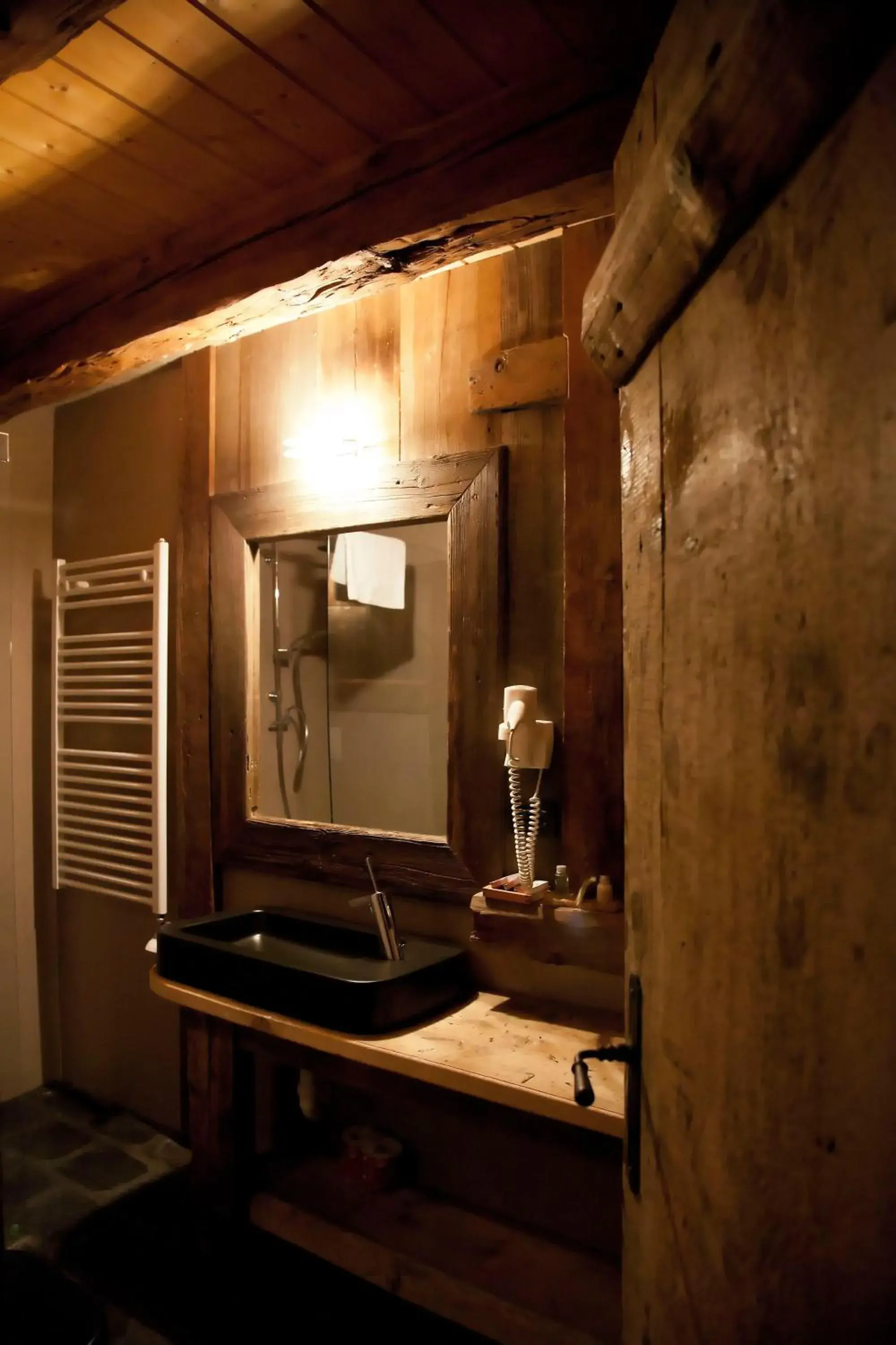 Bathroom in Hotel Chalet Svizzero