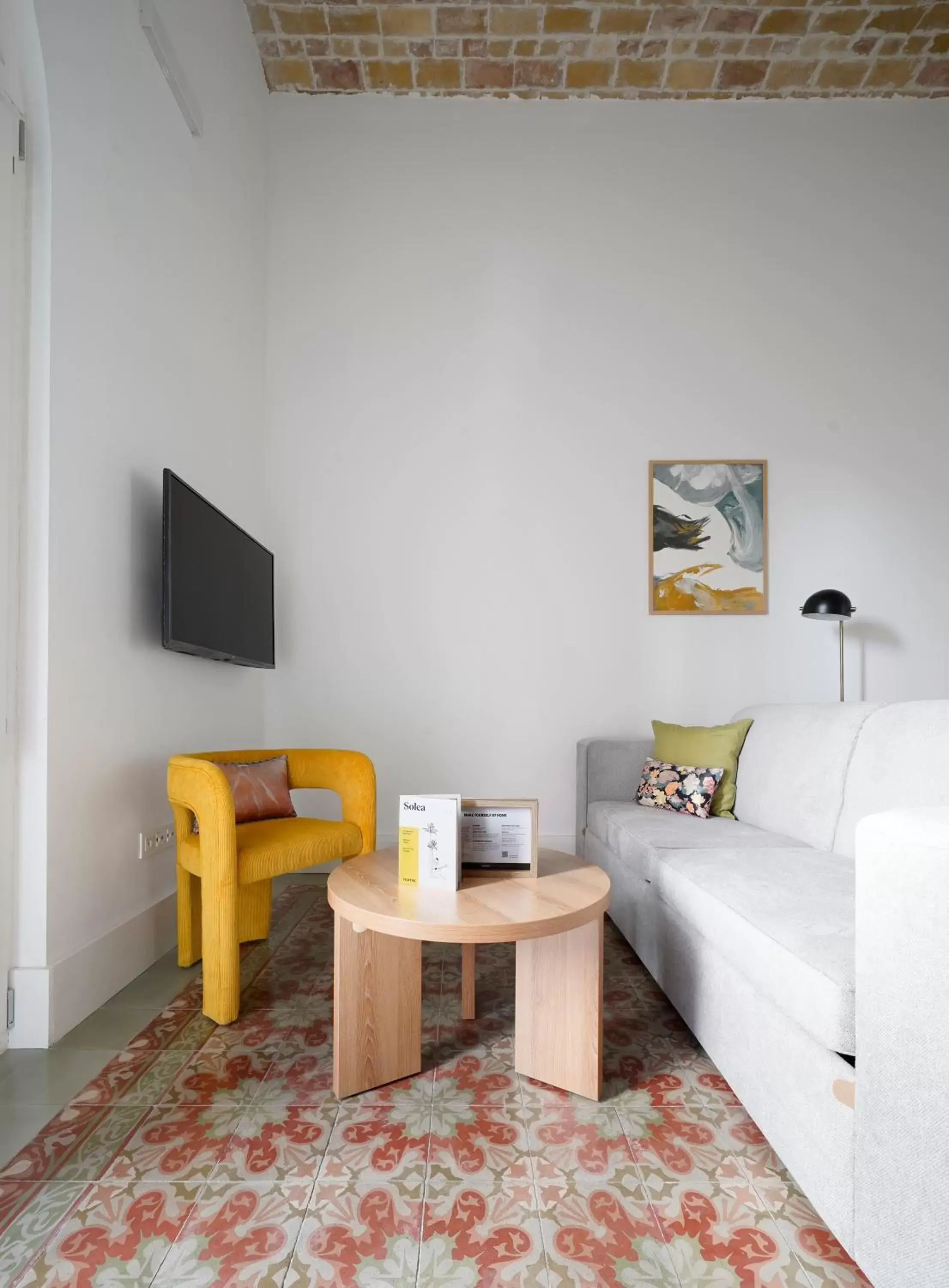 TV and multimedia, Seating Area in numa I Solea Apartments