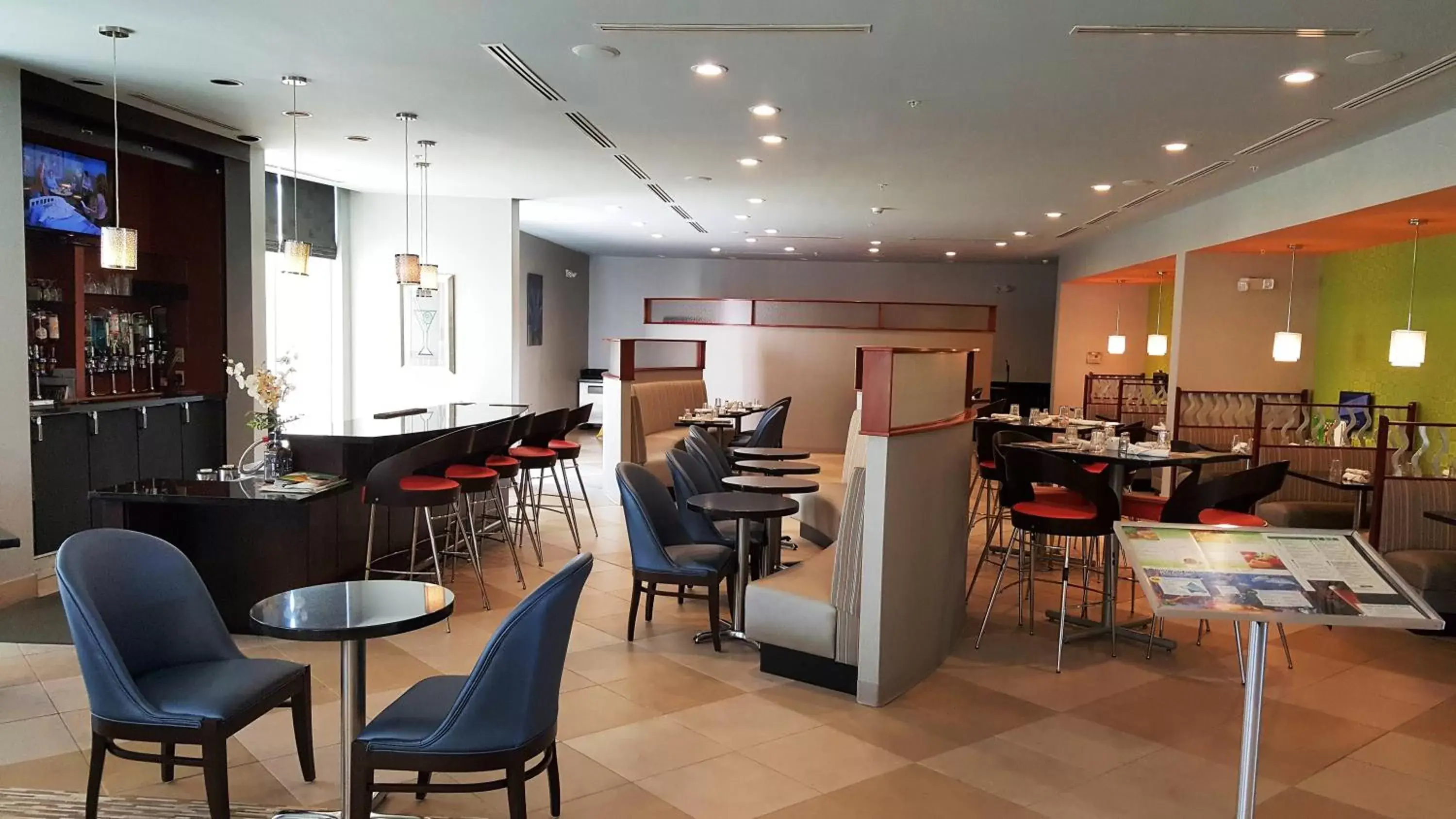 Restaurant/Places to Eat in Holiday Inn Santee, an IHG Hotel