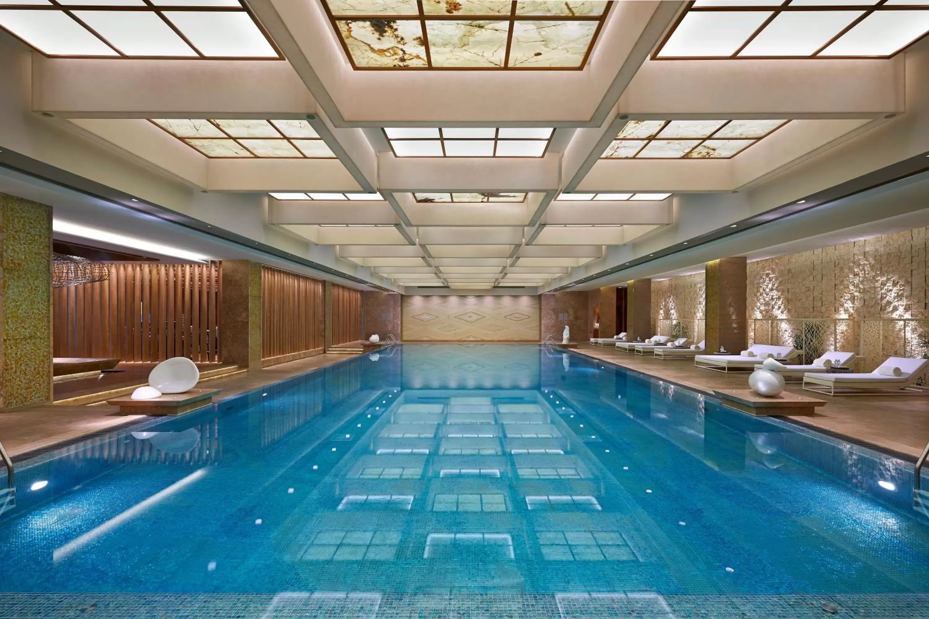 Swimming Pool in Mandarin Oriental Pudong, Shanghai