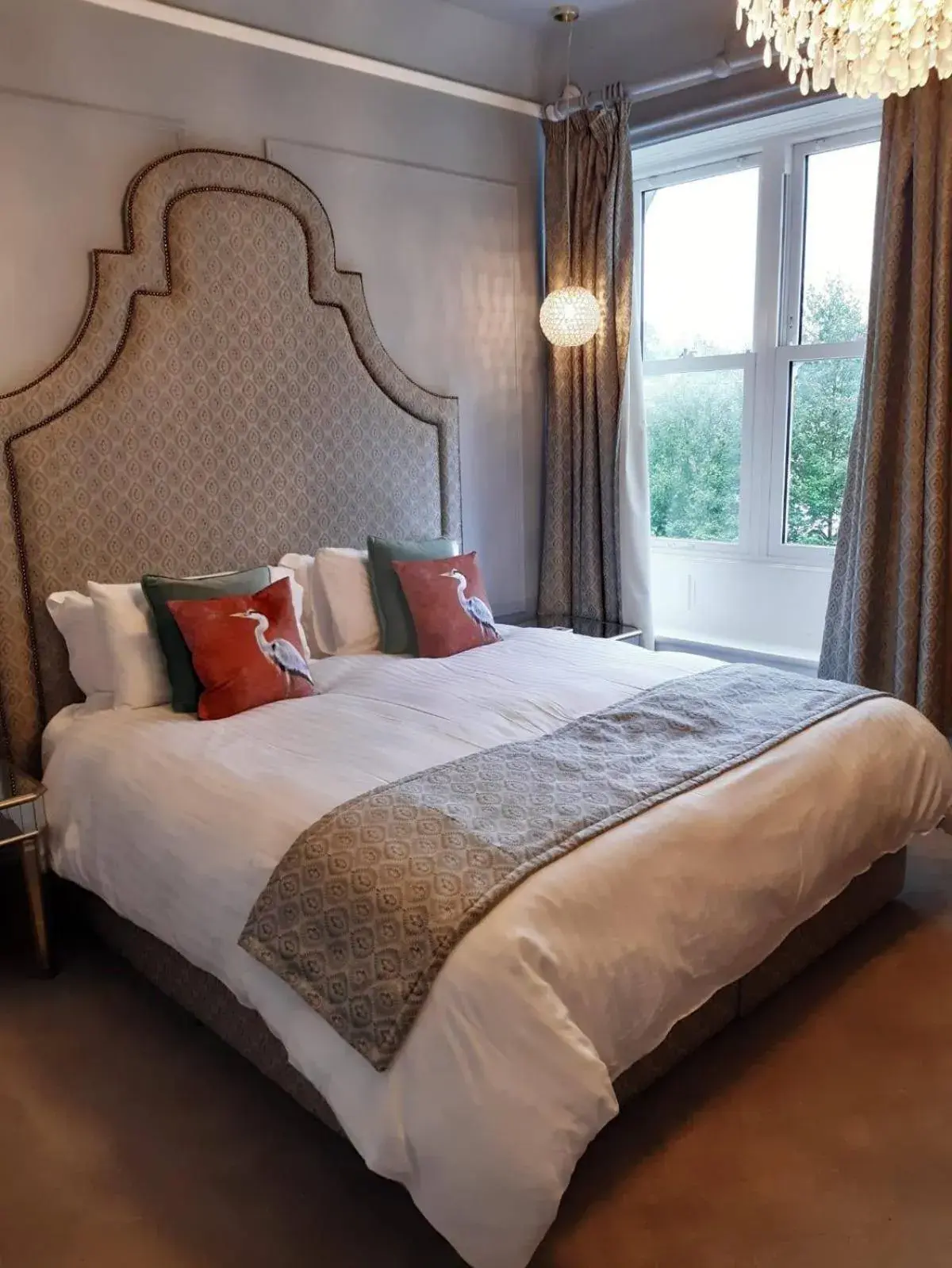 Bed in Welbeck Manor and Golf