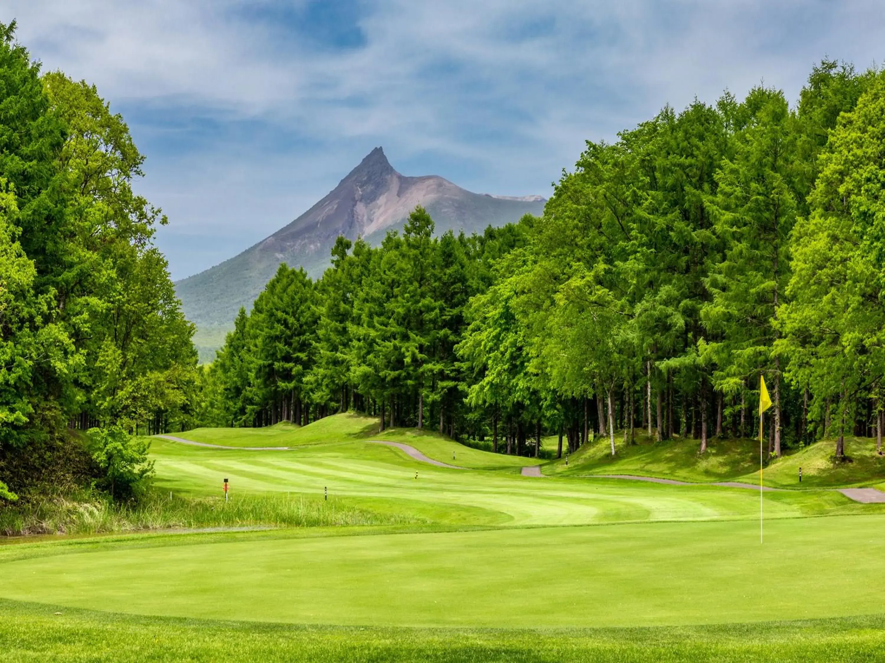 Natural landscape, Golf in Hakodate Onuma Prince Hotel