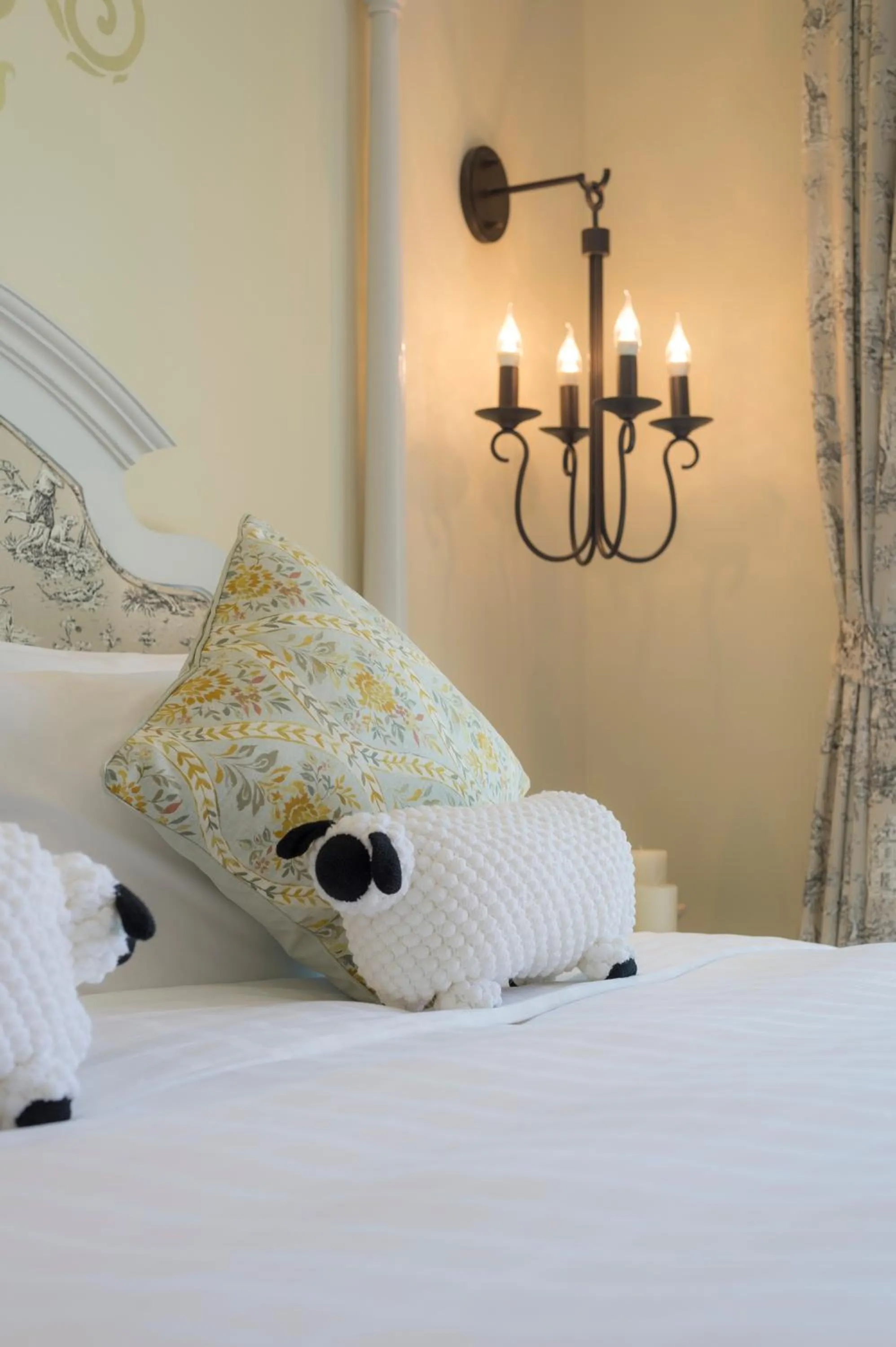 Decorative detail, Bed in U Khao Yai