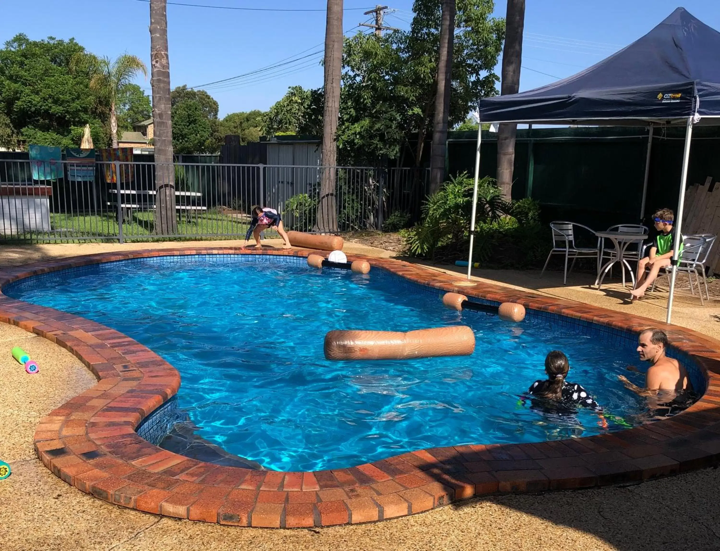 Pool view, Swimming Pool in Tamworth Central Motel