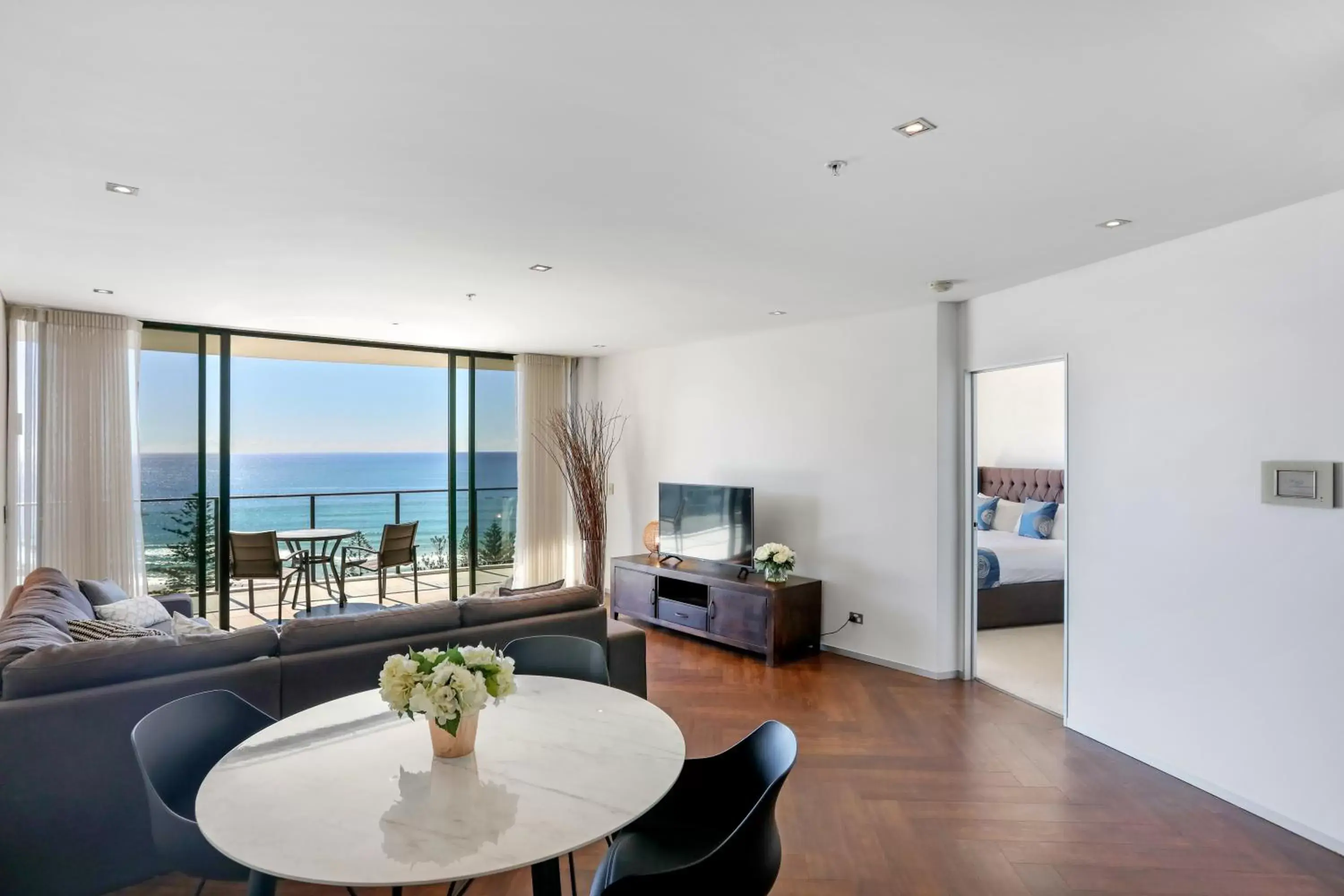 Living room, Dining Area in Ambience on Burleigh Beach