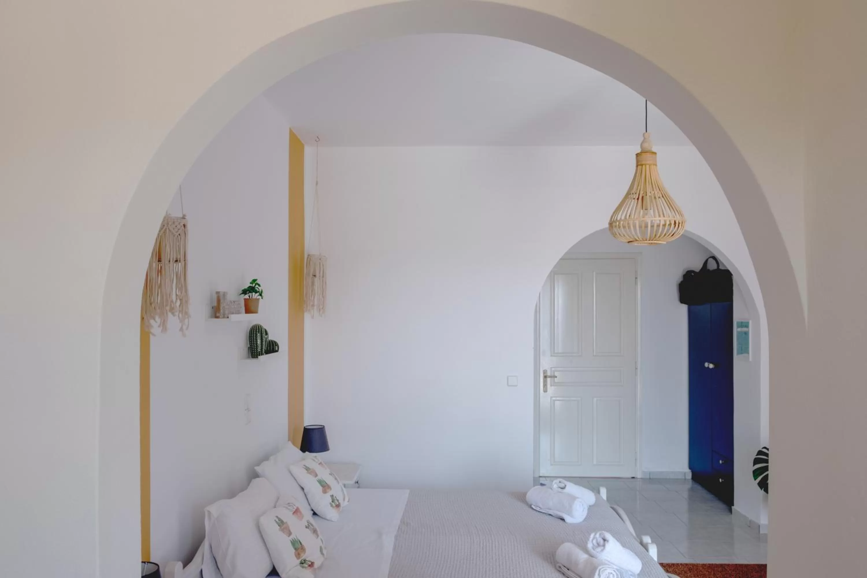 Bed in Pefkides Aegina Boutique Apartments