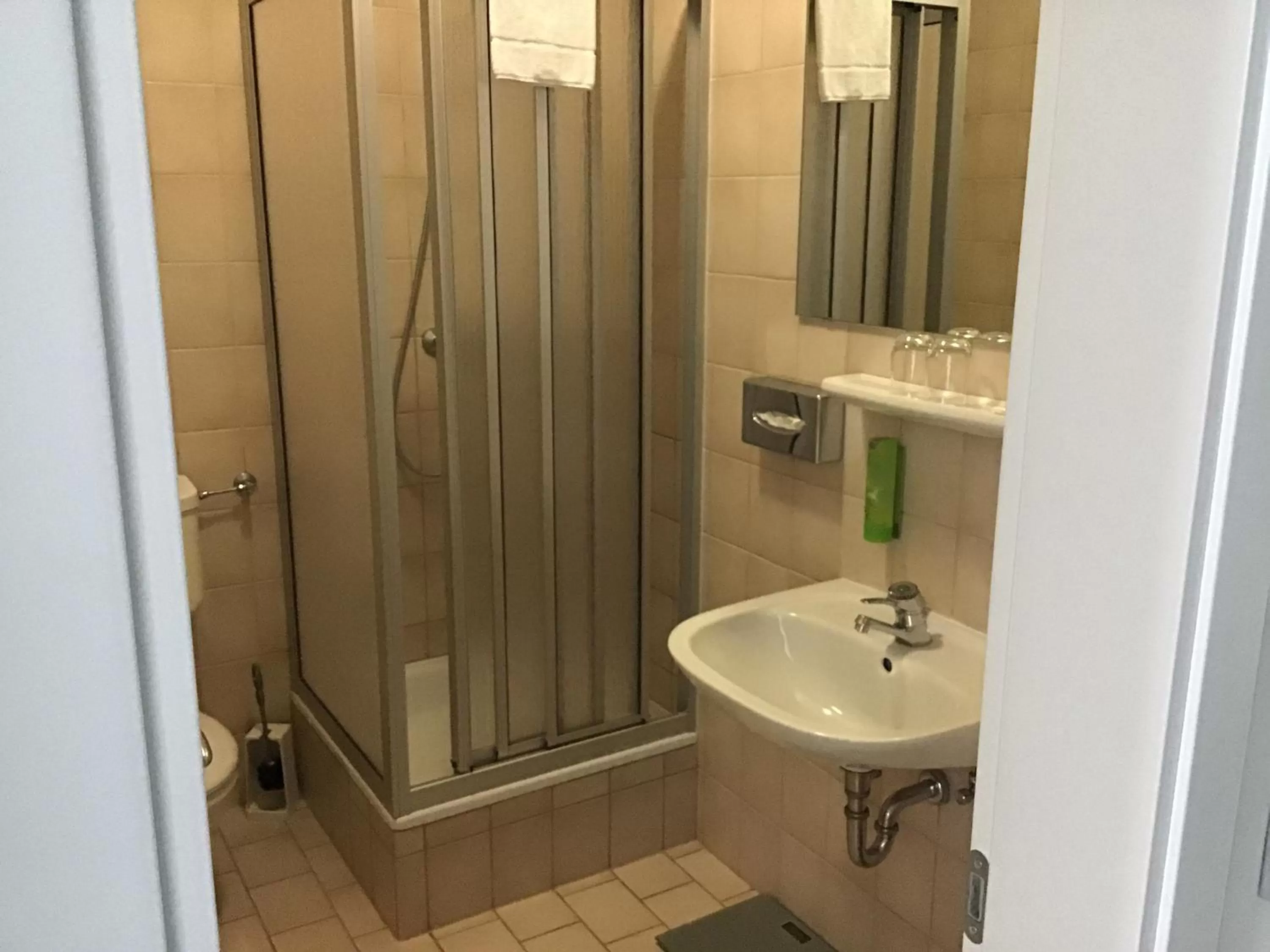 Bathroom in Garni Hotel Schmaus