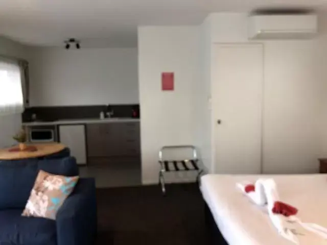 Bedroom in Coachman Motel Bedroom in Coachman Motel