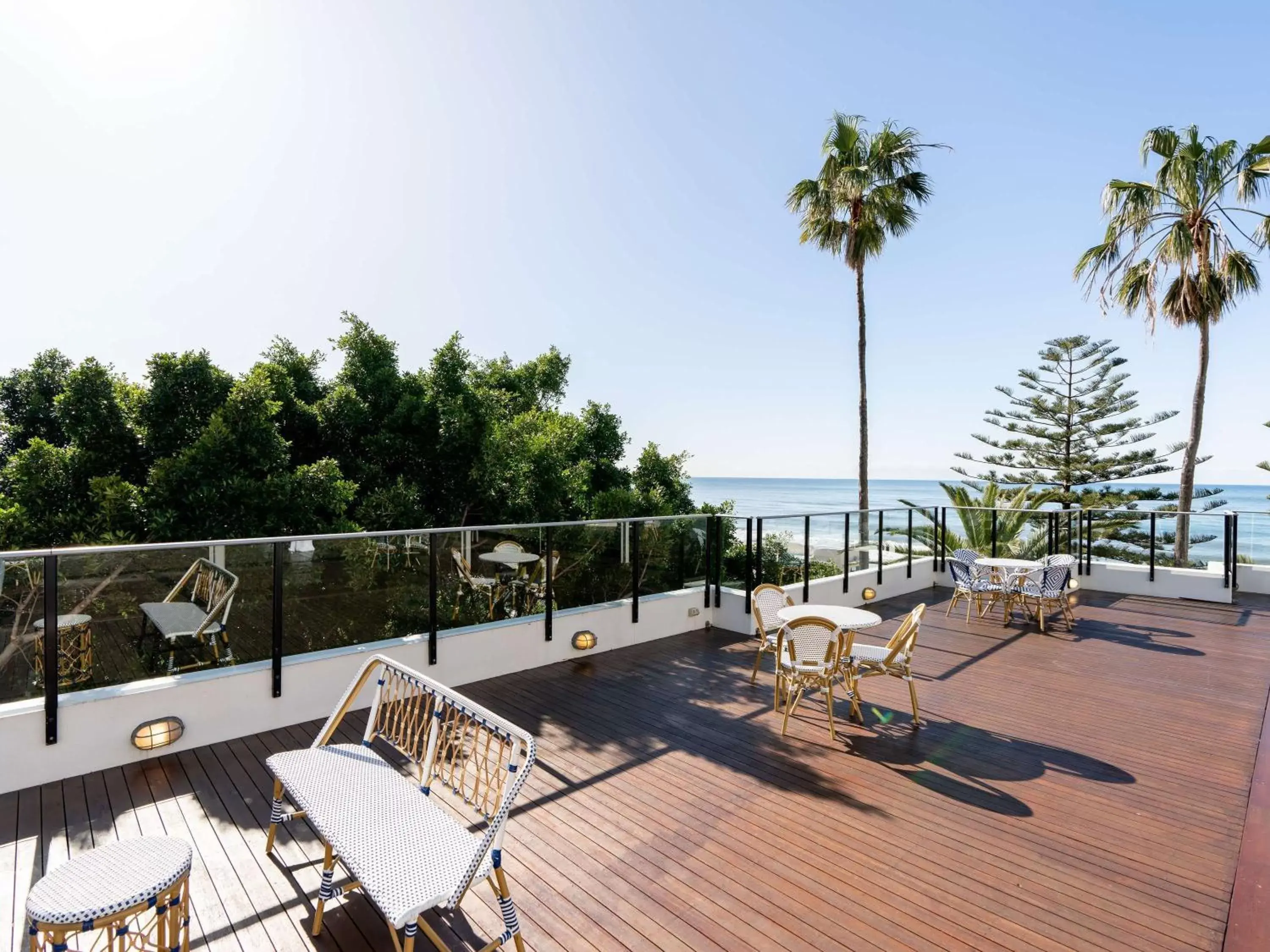 Property building in Novotel Wollongong Northbeach