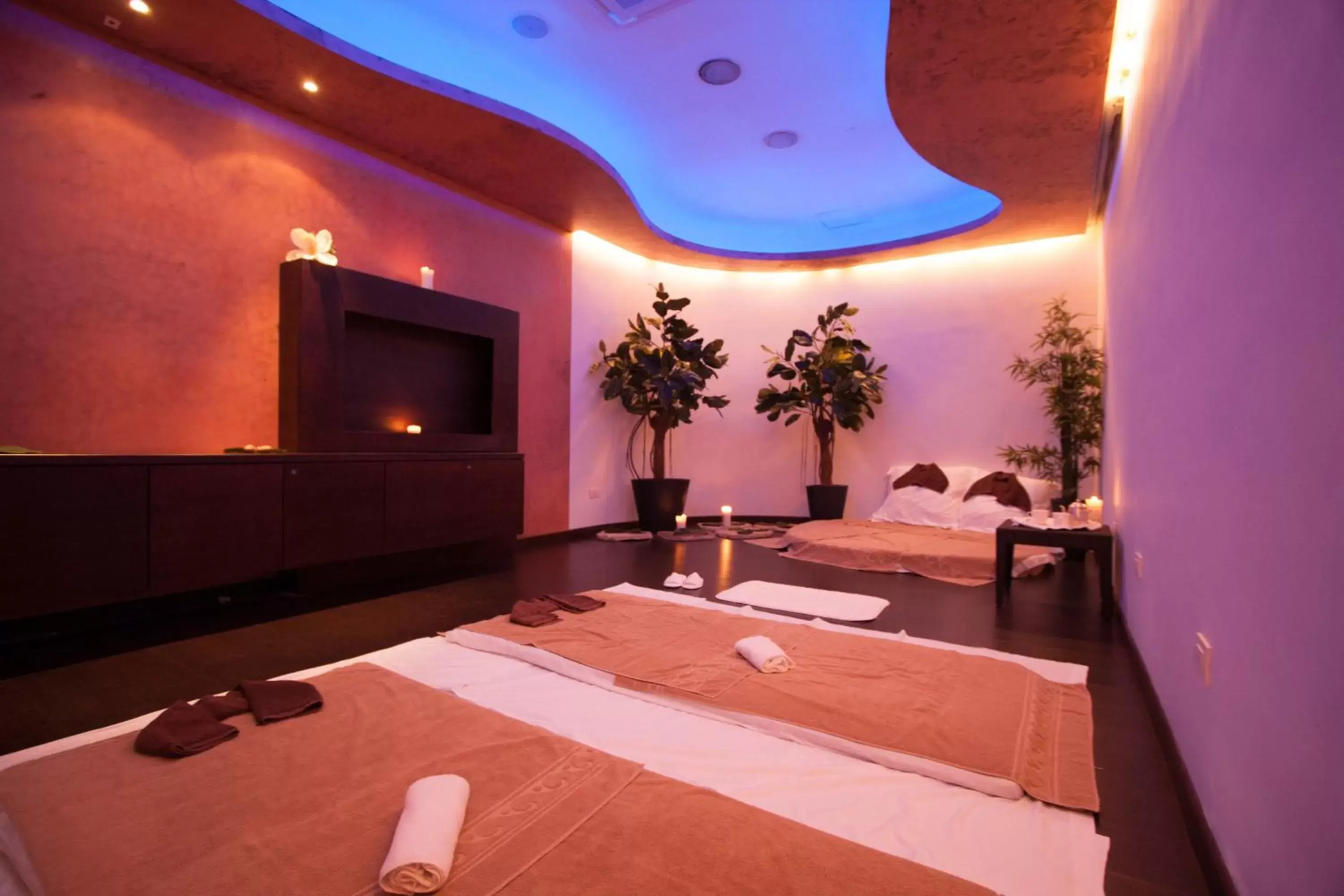 Massage, Bed in Il Picciolo Etna Golf Resort & Spa