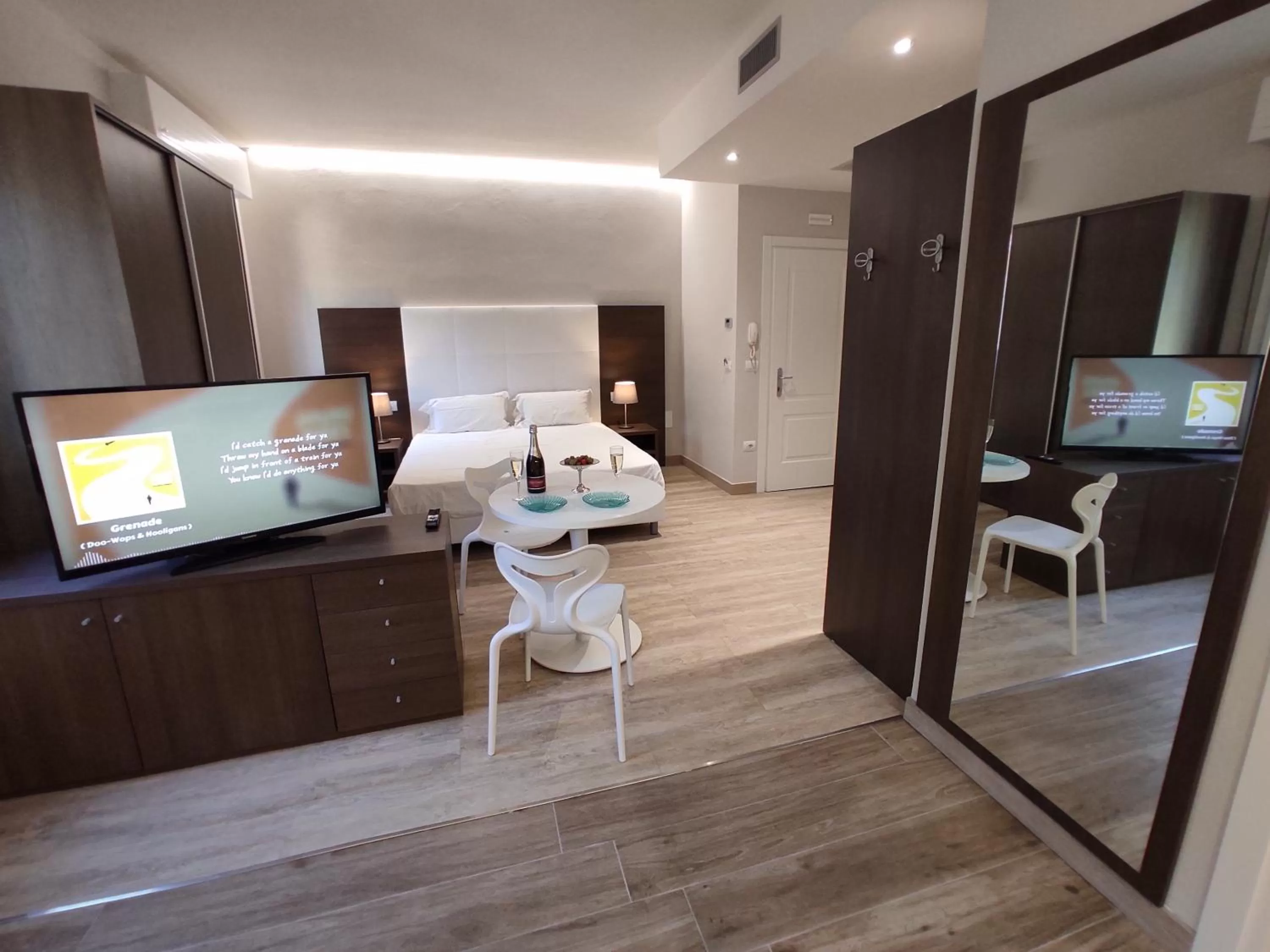 Photo of the whole room in ALBA RESIDENCE