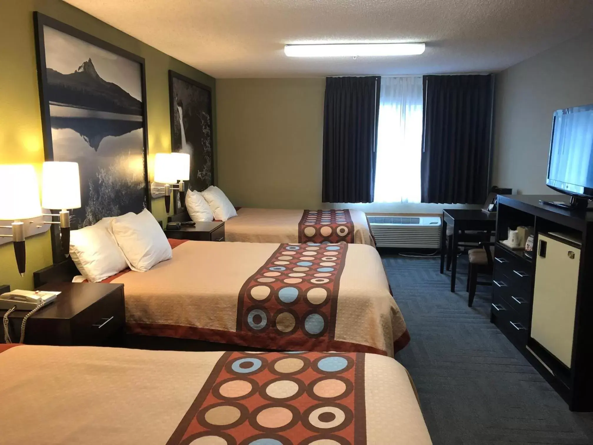 Bedroom, Bed in Super 8 by Wyndham LaGrande Bedroom, Bed in Super 8 by Wyndham LaGrande