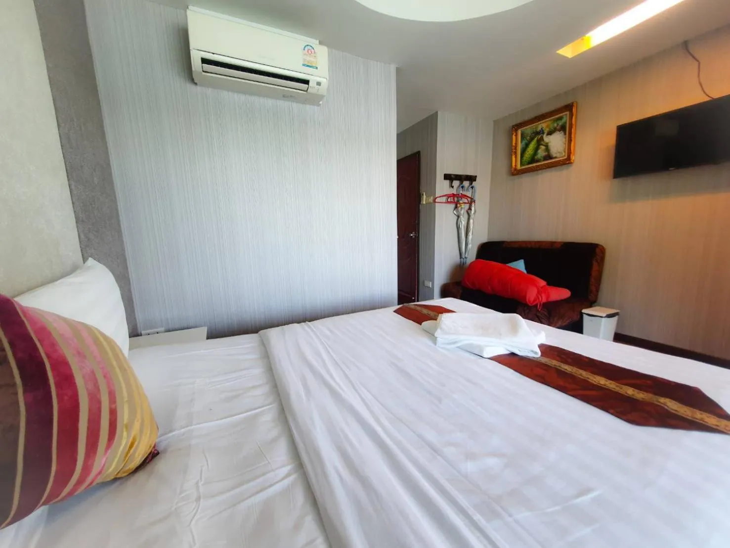 Bedroom, Bed in Dreampark resort