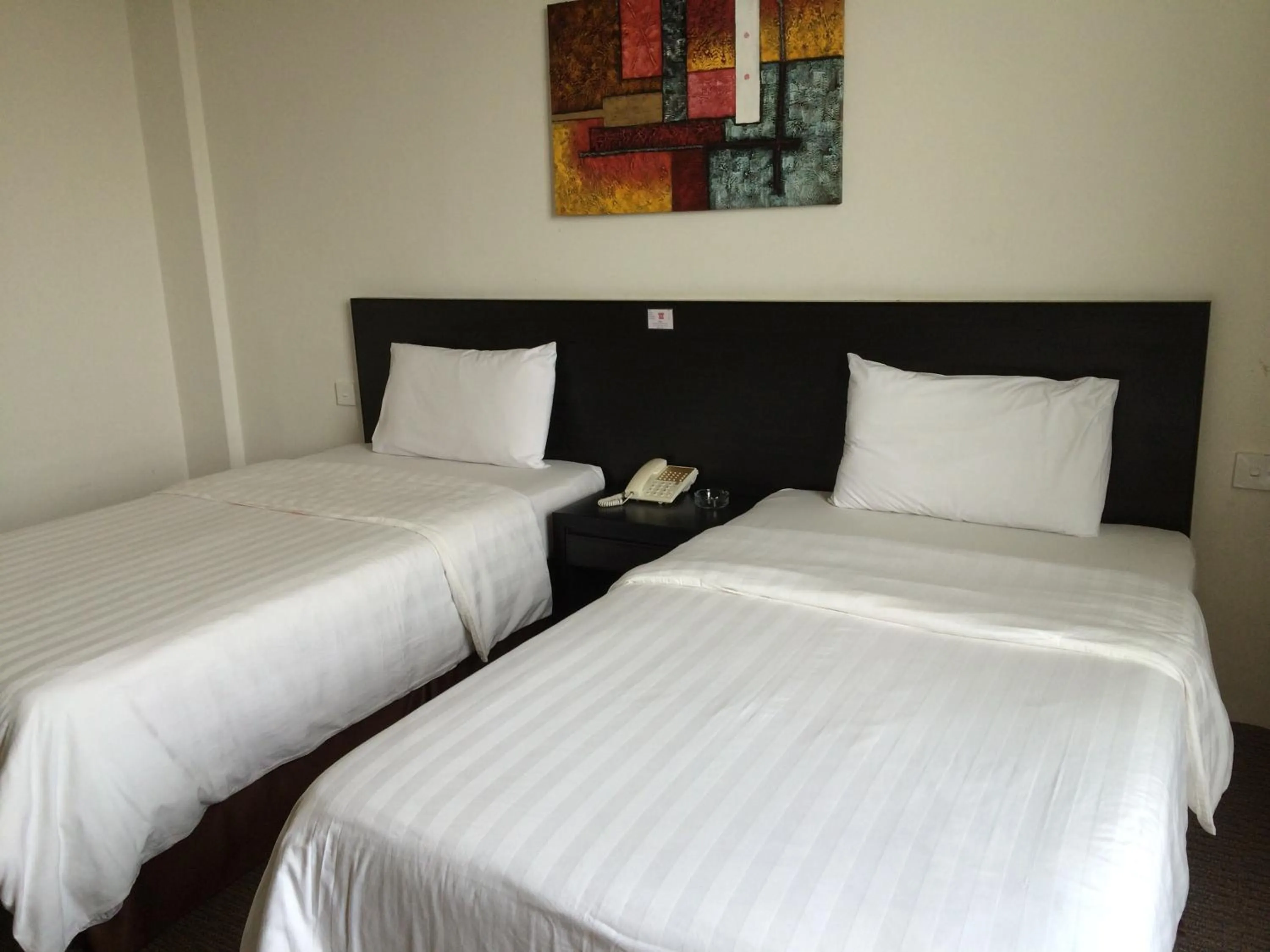 Bedroom, Bed in Straits View Hotel JB