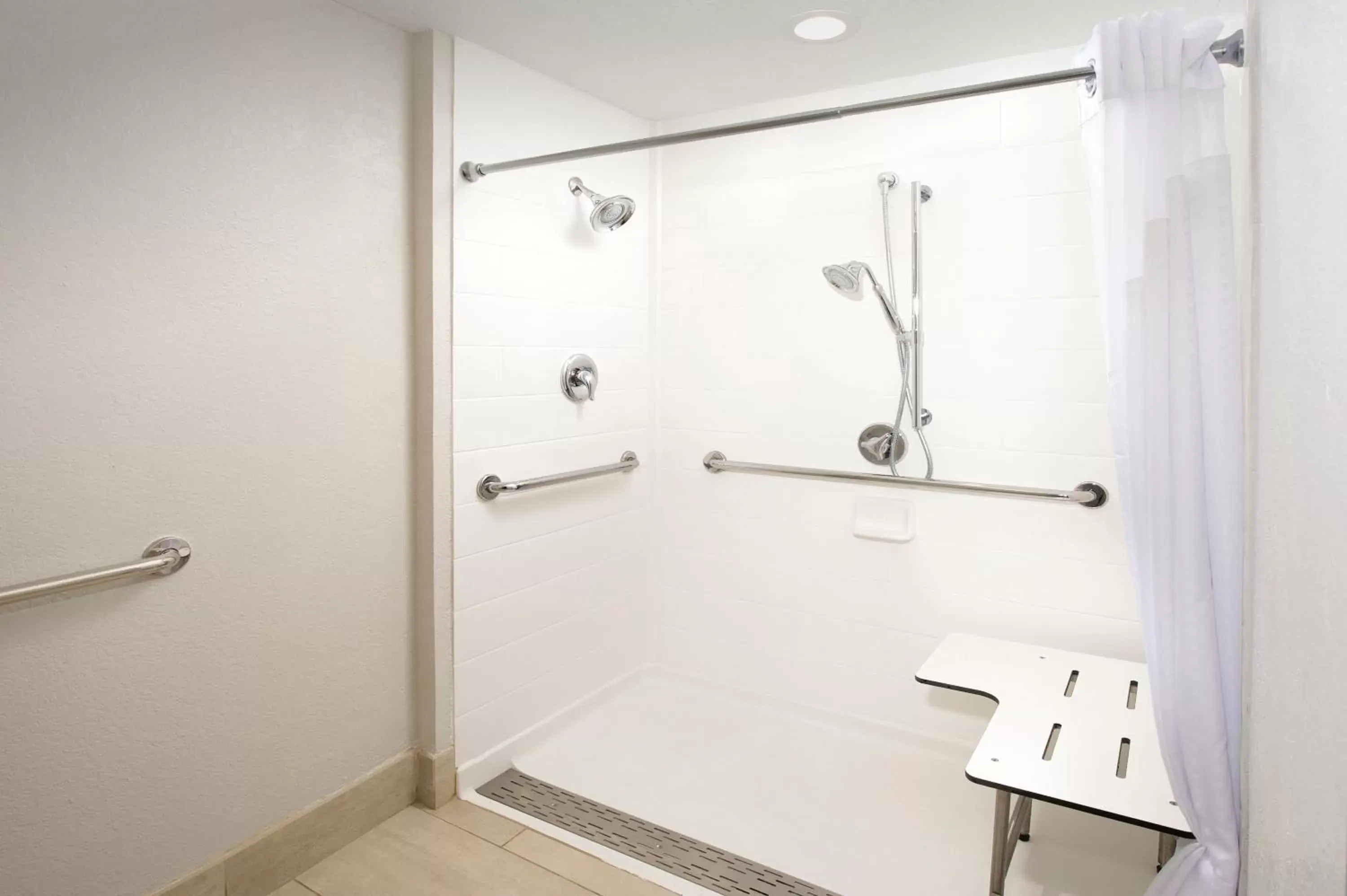 Bathroom in Holiday Inn Express & Suites San Antonio - Downtown Market Area, an IHG Hotel