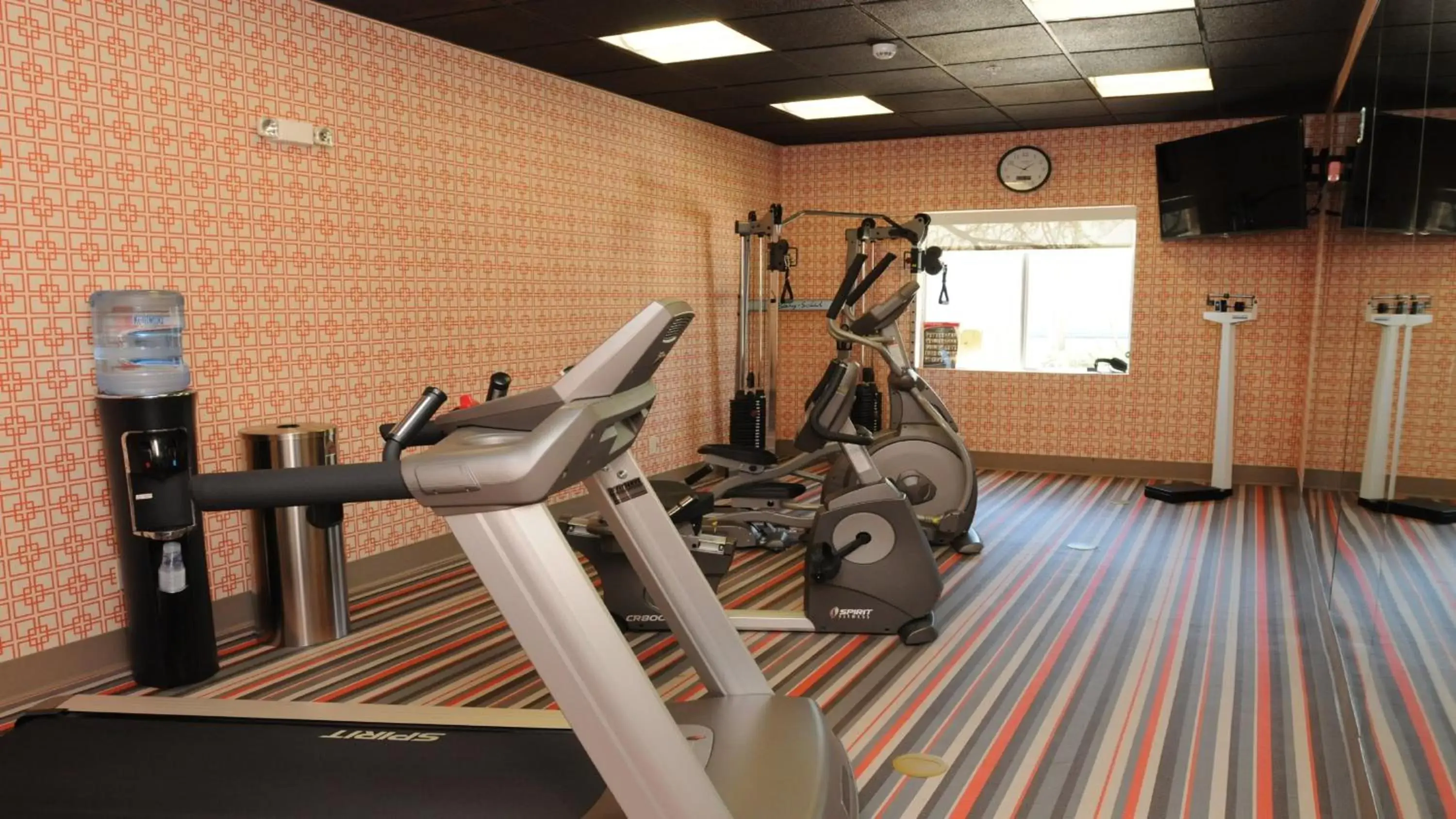 Fitness centre/facilities, Fitness Center/Facilities in Holiday Inn Express Covington-Madisonville, an IHG Hotel