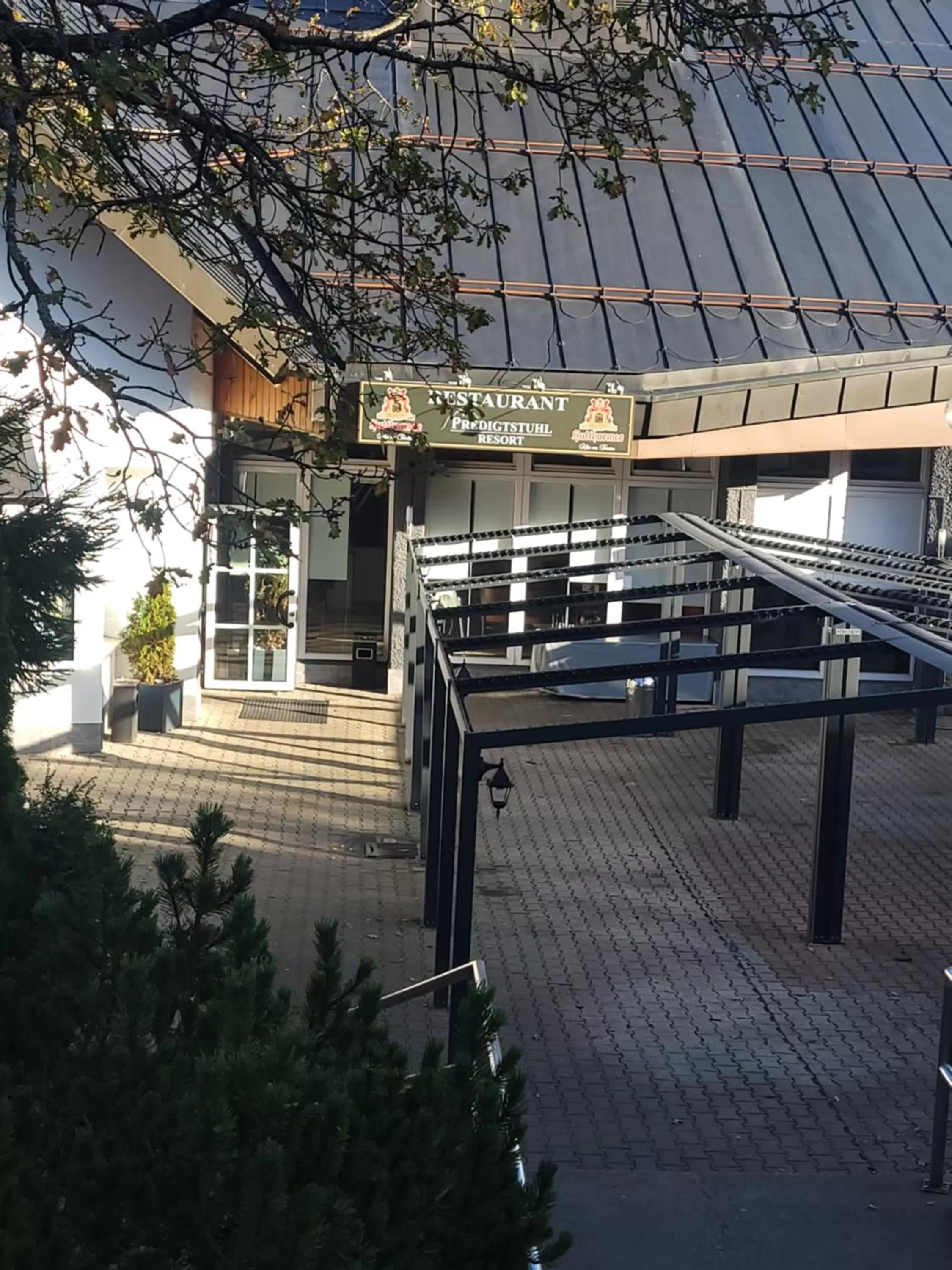 Restaurant/places to eat in King Panorama mit Netflix